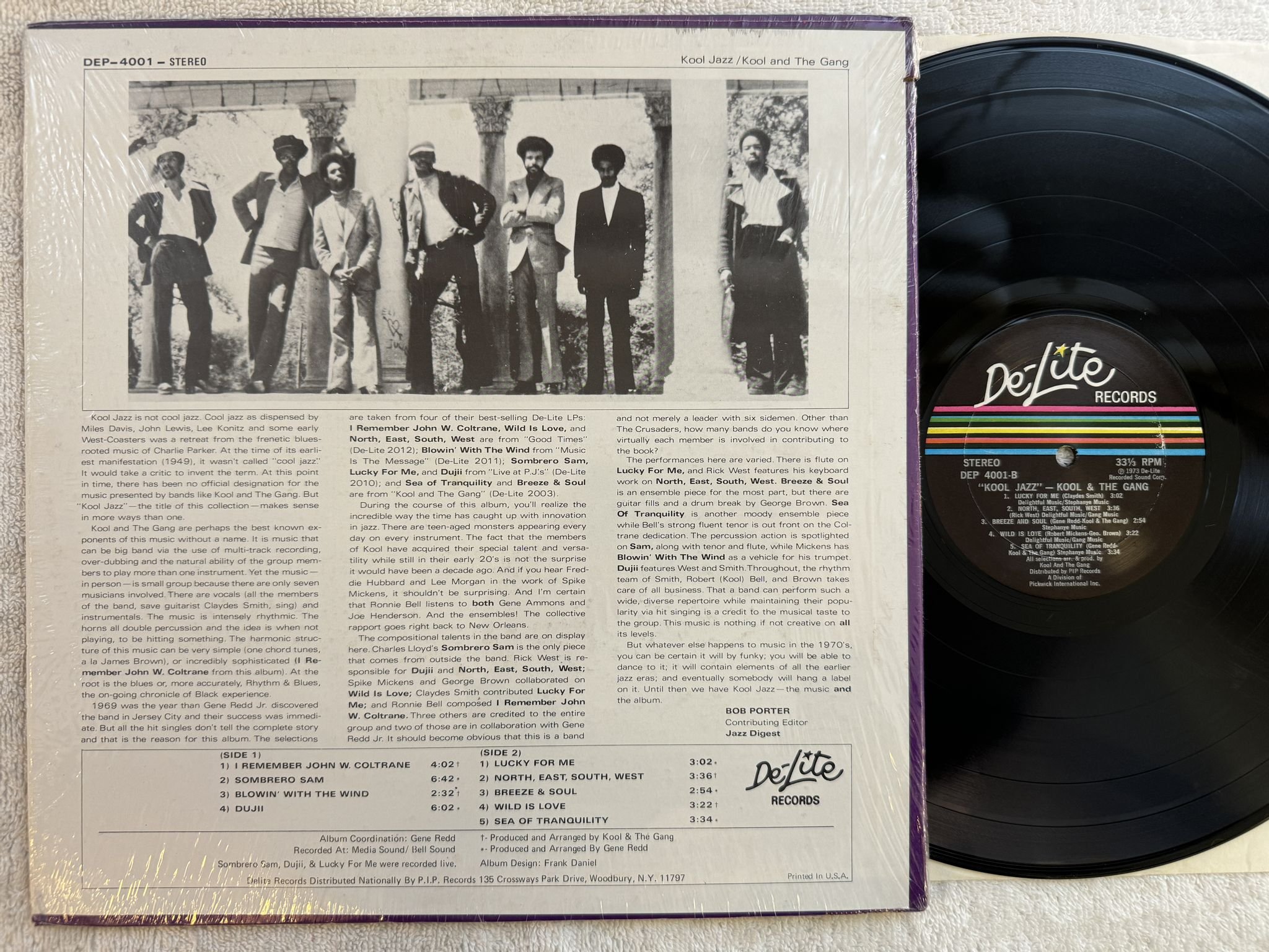 Omslagsbild för skivan KOOL AND THE GANG kool jazz LP -73 US DE-LITE DEP 4001