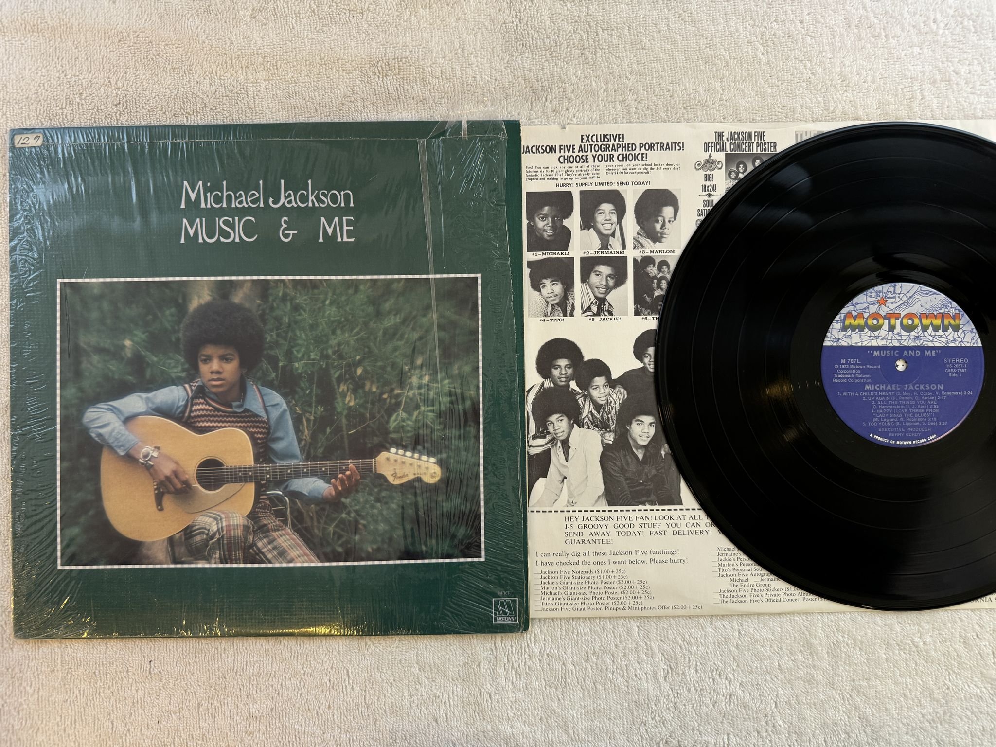 Omslagsbild för skivan MICHAEL JACKSON music and me LP -73 US MOTOWN M 767L