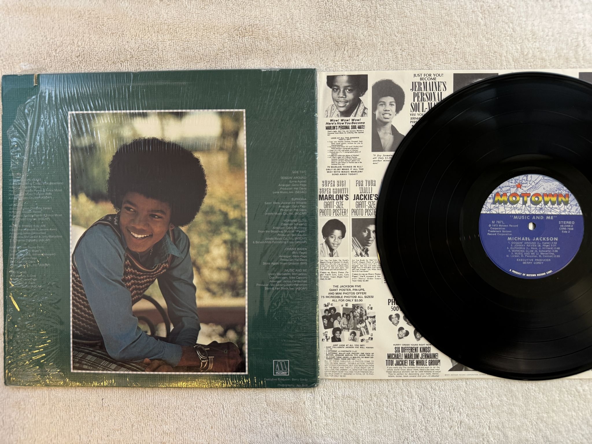 Omslagsbild för skivan MICHAEL JACKSON music and me LP -73 US MOTOWN M 767L