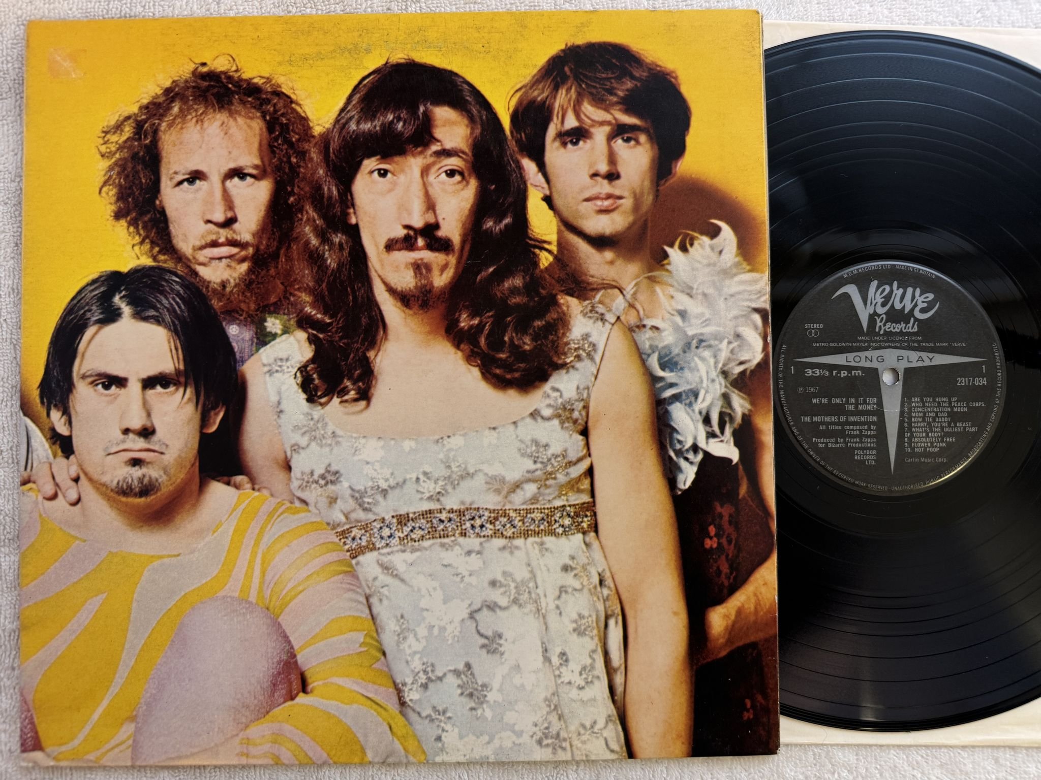 Omslagsbild för skivan THE MOTHERS OF INVENTION we're only in it for the money LP -67 UK VERVE 2317034