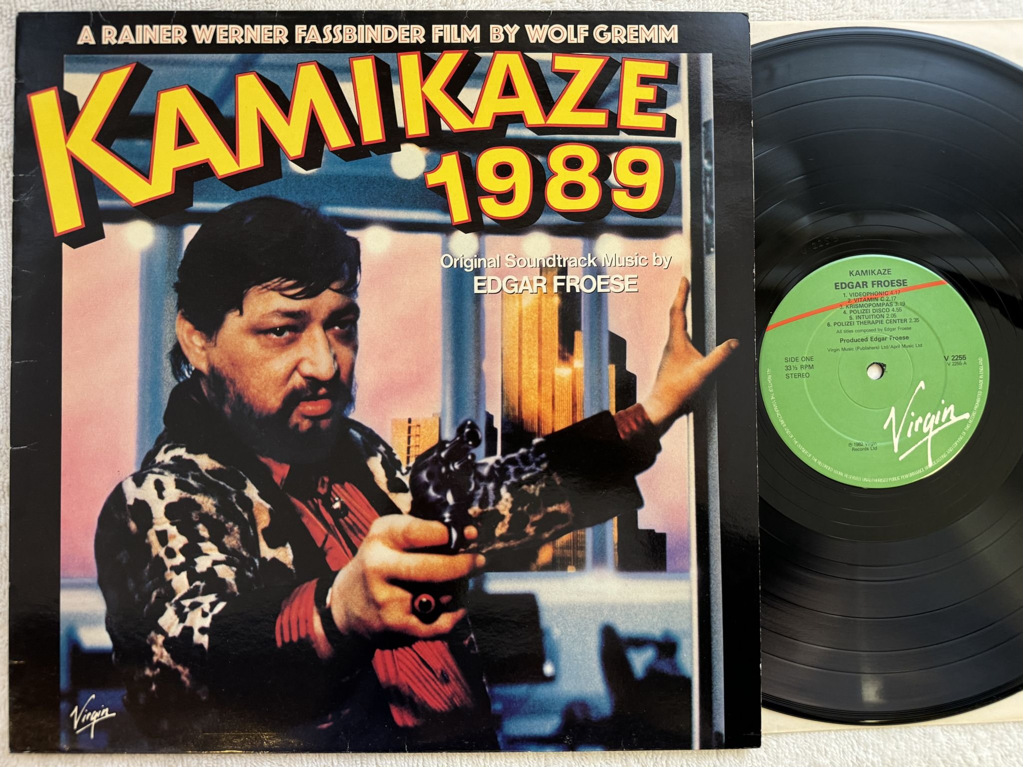Omslagsbild för skivan EDGAR FROESE Kamikaze 1989 LP -82 UK VIRGIN V 2255 ** soundtrack **