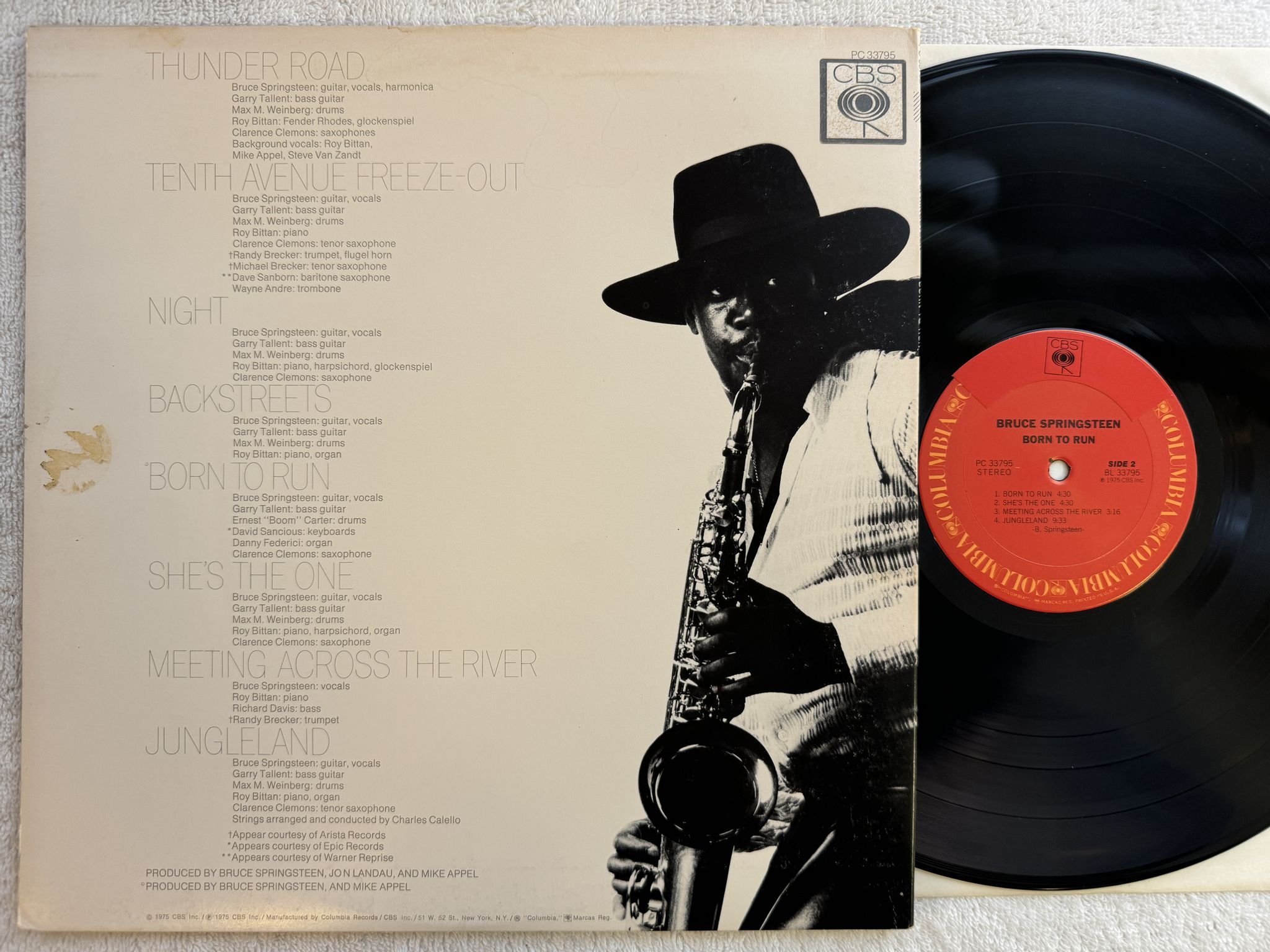 Omslagsbild för skivan BRUCE SPRINGSTEEN born to run LP -75 US CBS/COLUMBIA PC 33795