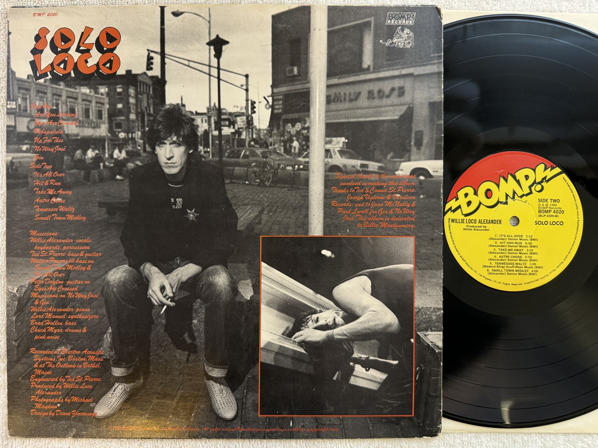 Omslagsbild för skivan WILLIE LOCO ALEXANDER solo loco LP -82 US BOMP! BOMP 4020 ** GARAGE ROCK **