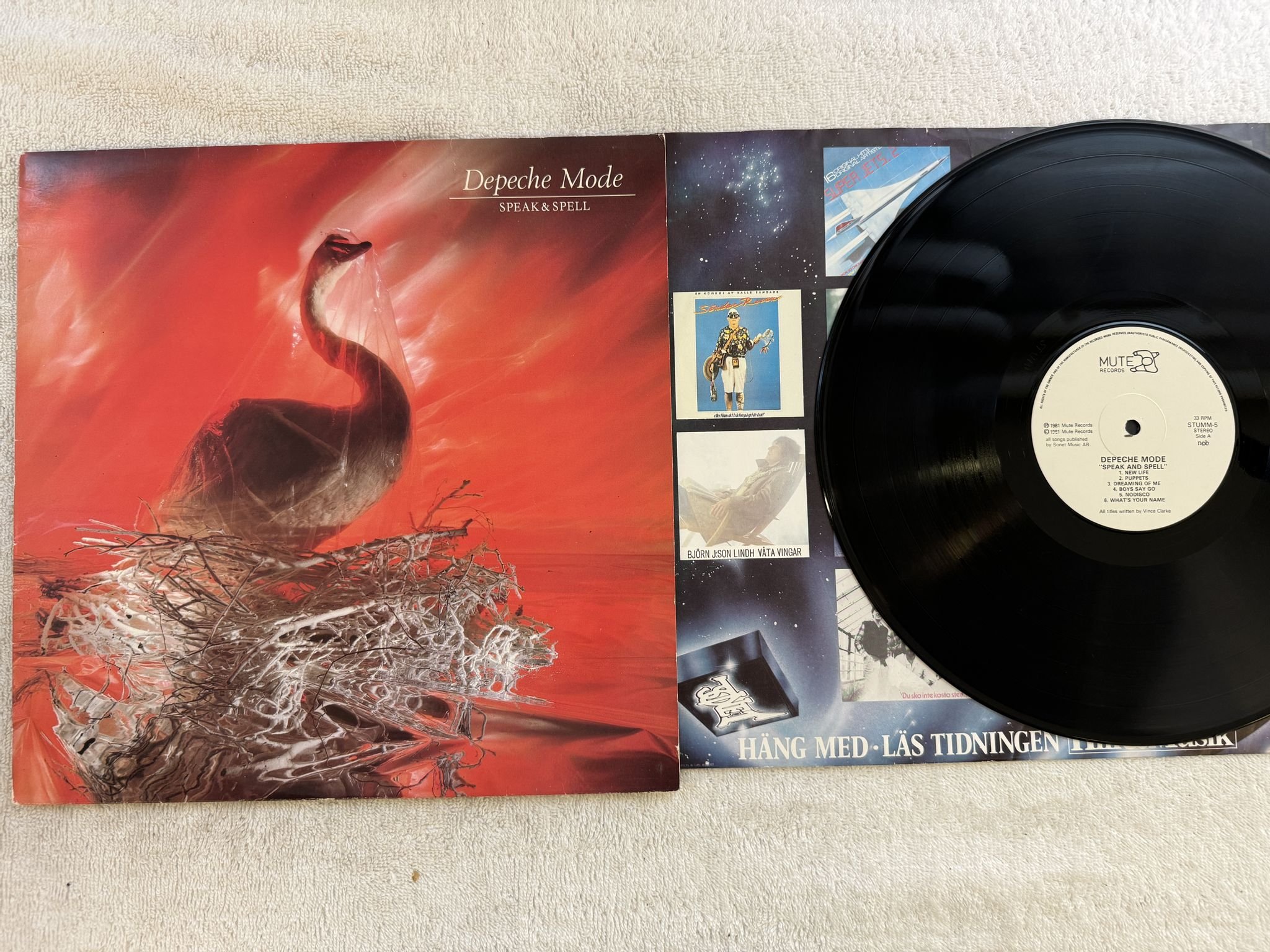 Omslagsbild för skivan DEPECHE MODE speak and spell LP -81 ncb MUTE STUMM-5