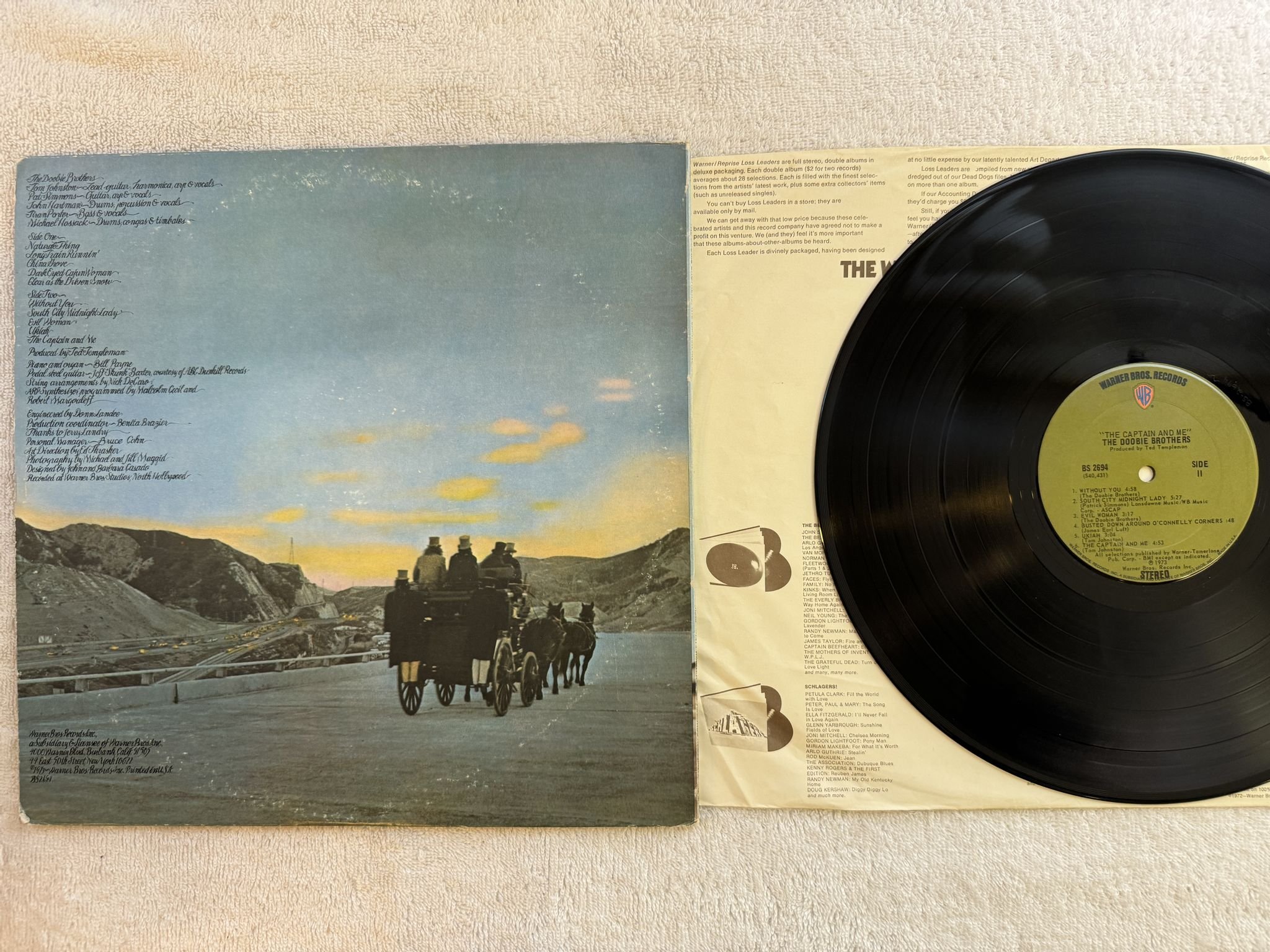 Omslagsbild för skivan DOOBIE BROTHERS the captain and me LP -73 US WARNER BS 2694