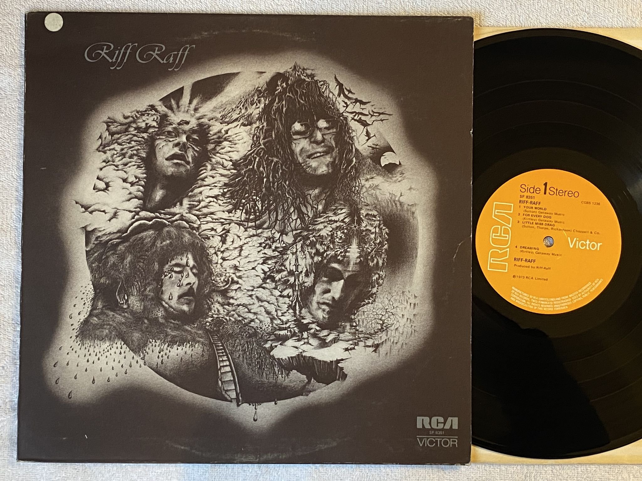 Omslagsbild för skivan RIFF RAFF s/t LP -73 UK SF 8351 *** PROG / JAZZ ***