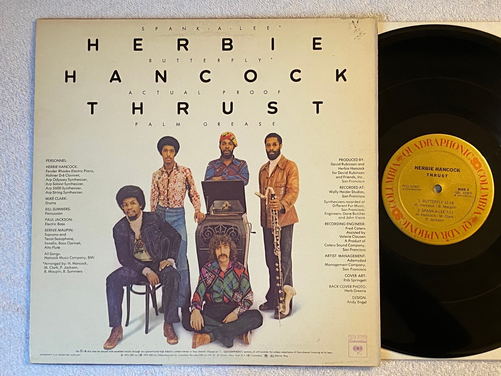 Omslagsbild för skivan HERBIE HANCOCK thrust LP -74 US quadraphonic COLUMBIA PCQ 32965
