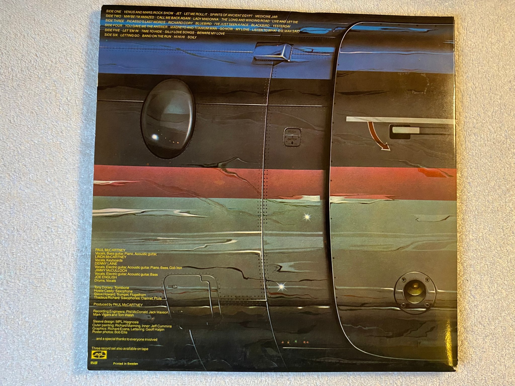 Omslagsbild för skivan WINGS Wings Over America 3xLP -76 Swe MPL 7C 154-98497/8/9