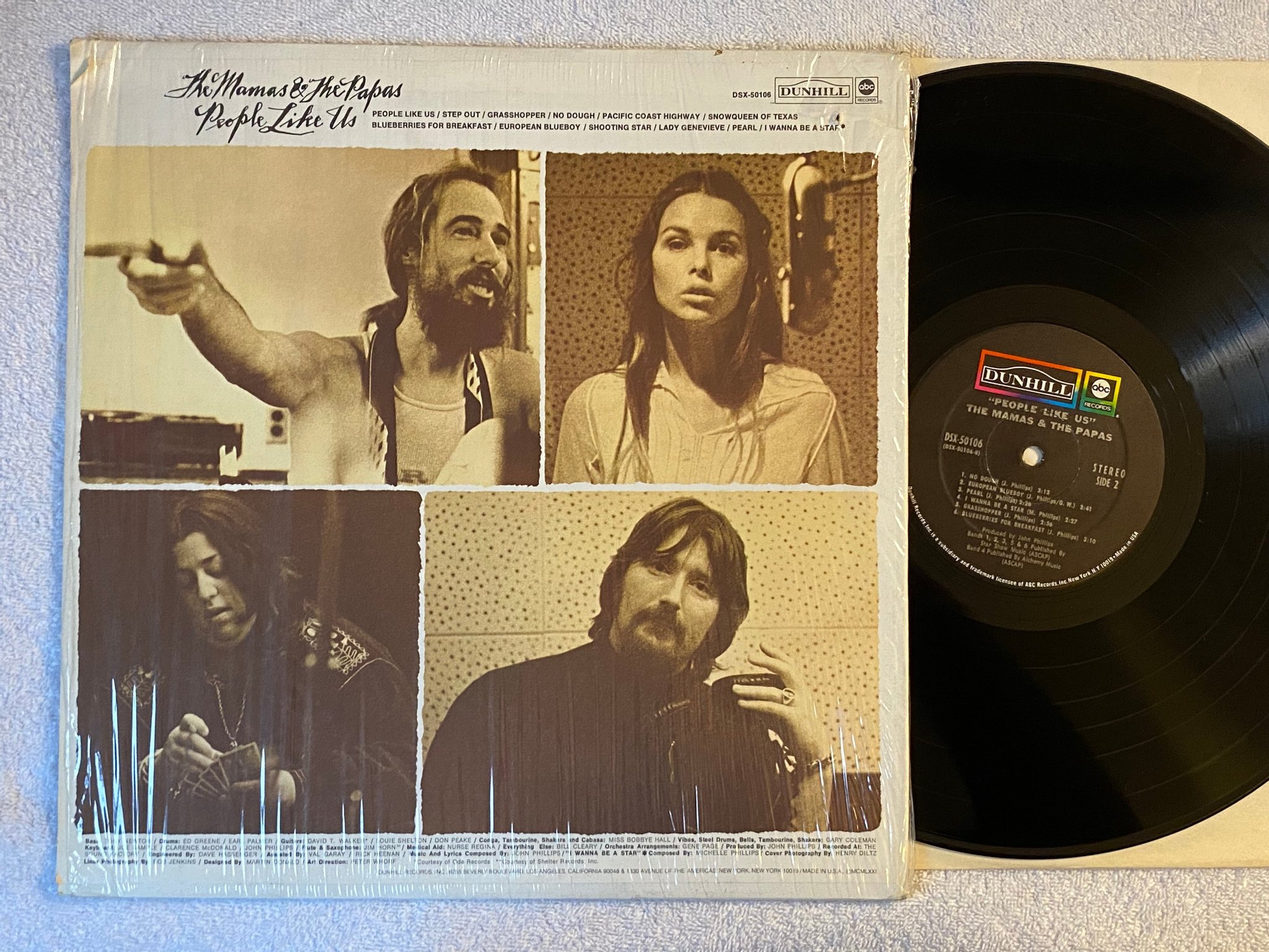 Omslagsbild för skivan THE MAMAS & THE PAPAS people like us LP -71 US DUNHILL DSX-50106