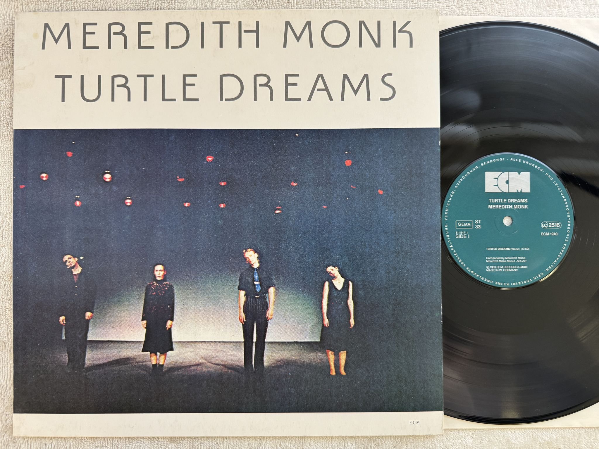 Omslagsbild för skivan MEREDITH MONK Turtle Dreams LP -83 Ger ECM 1240
