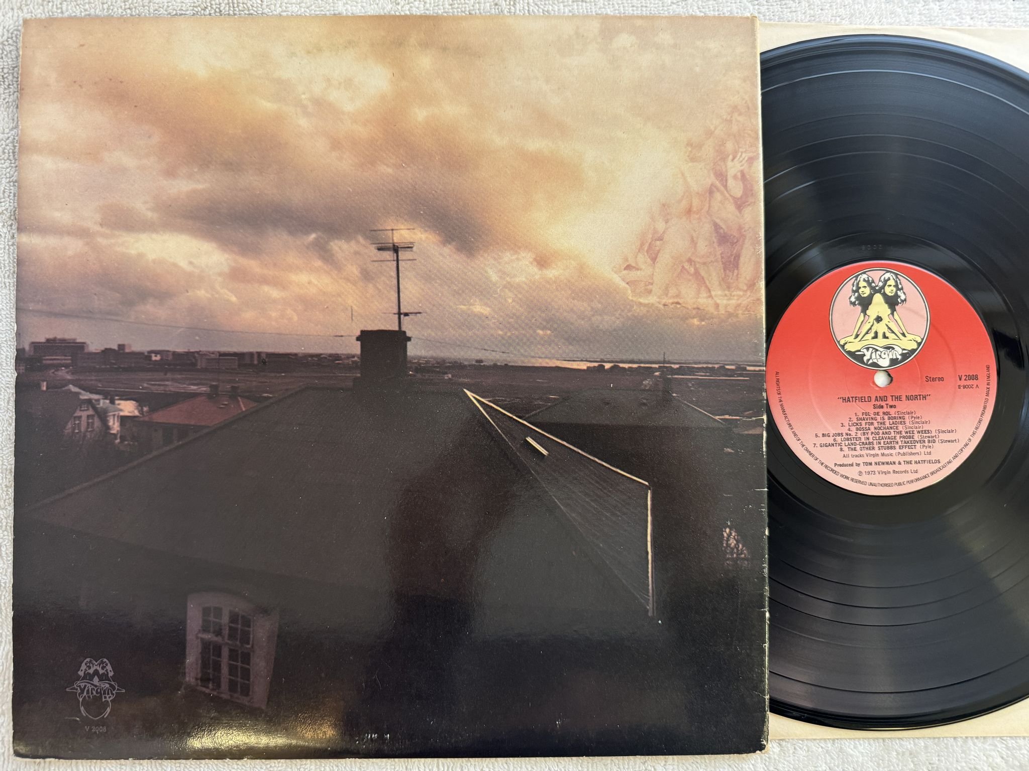 Omslagsbild för skivan HATFIELD AND THE NORTH s/t LP -73/76 UK VIRGIN V2008