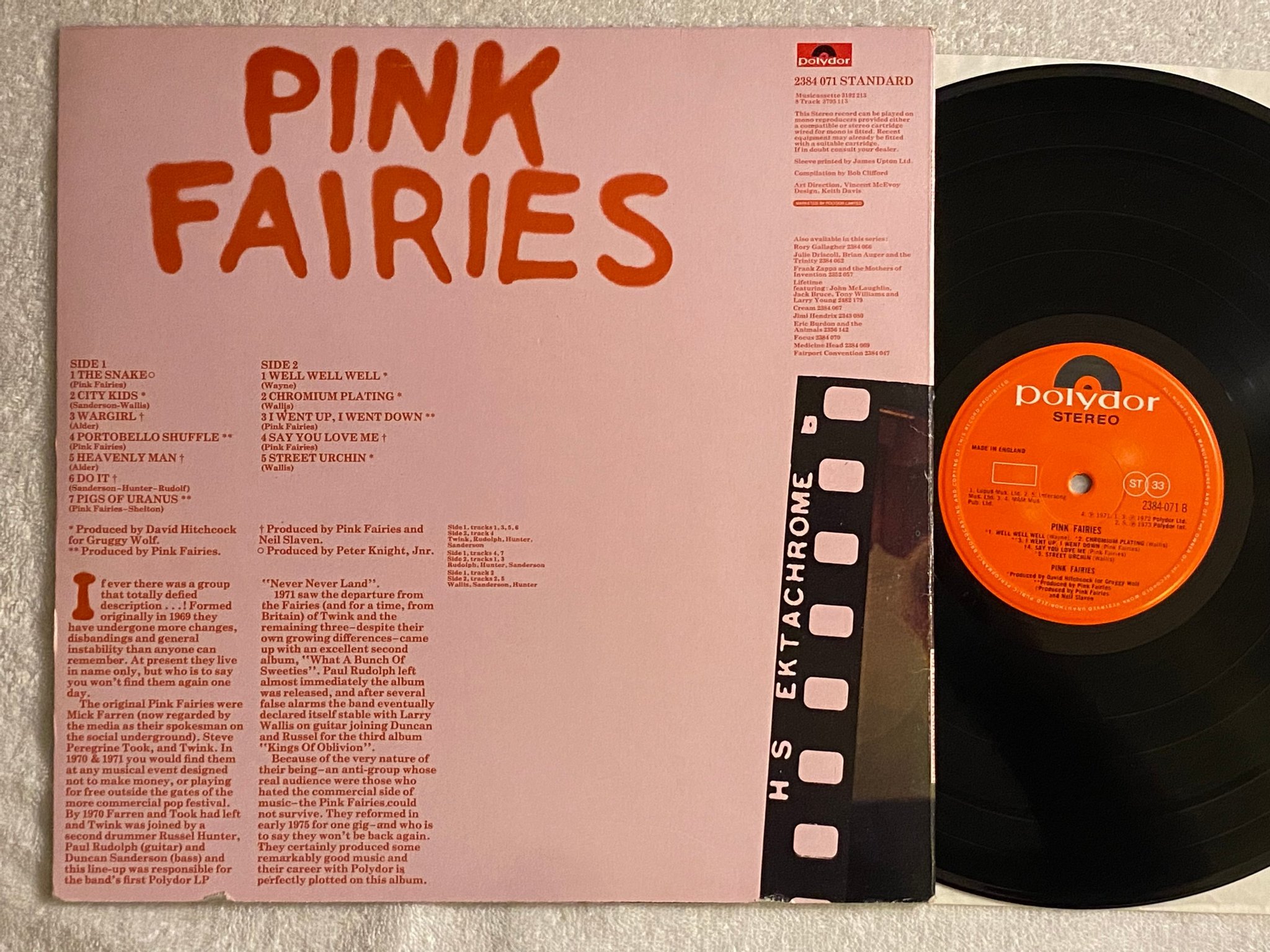 Omslagsbild för skivan PINK FAIRIES s/t LP UK POLYDOR 2384 071
