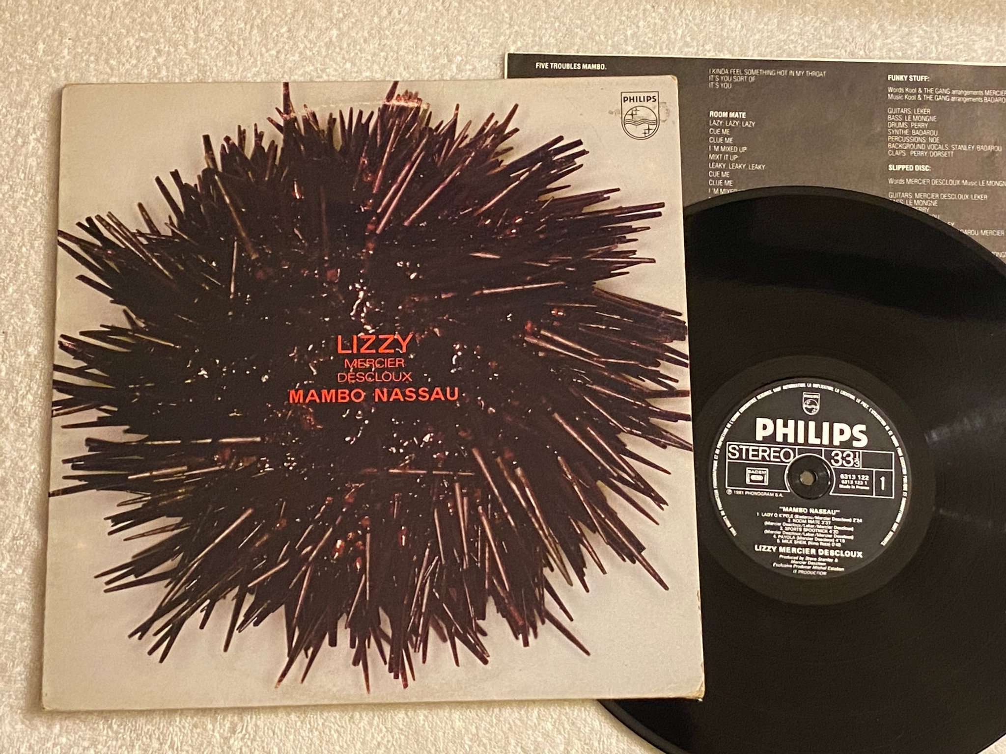 Omslagsbild för skivan LIZZY MERCIER DESCLOUX Mambo Nassau LP -81 Fra PHILIPS 6313 122