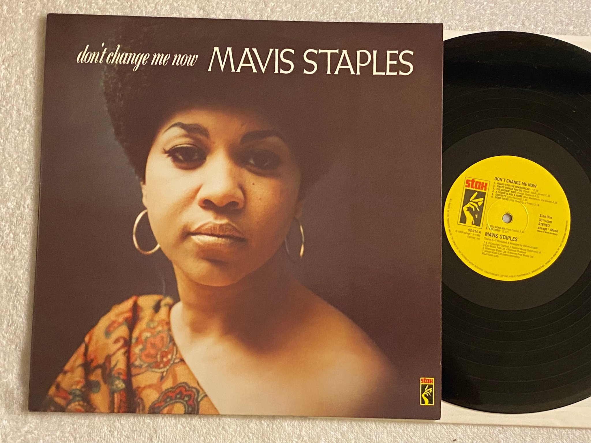 Omslagsbild för skivan MAVIS STAPLES don't change me now LP re UK STAX SX 014