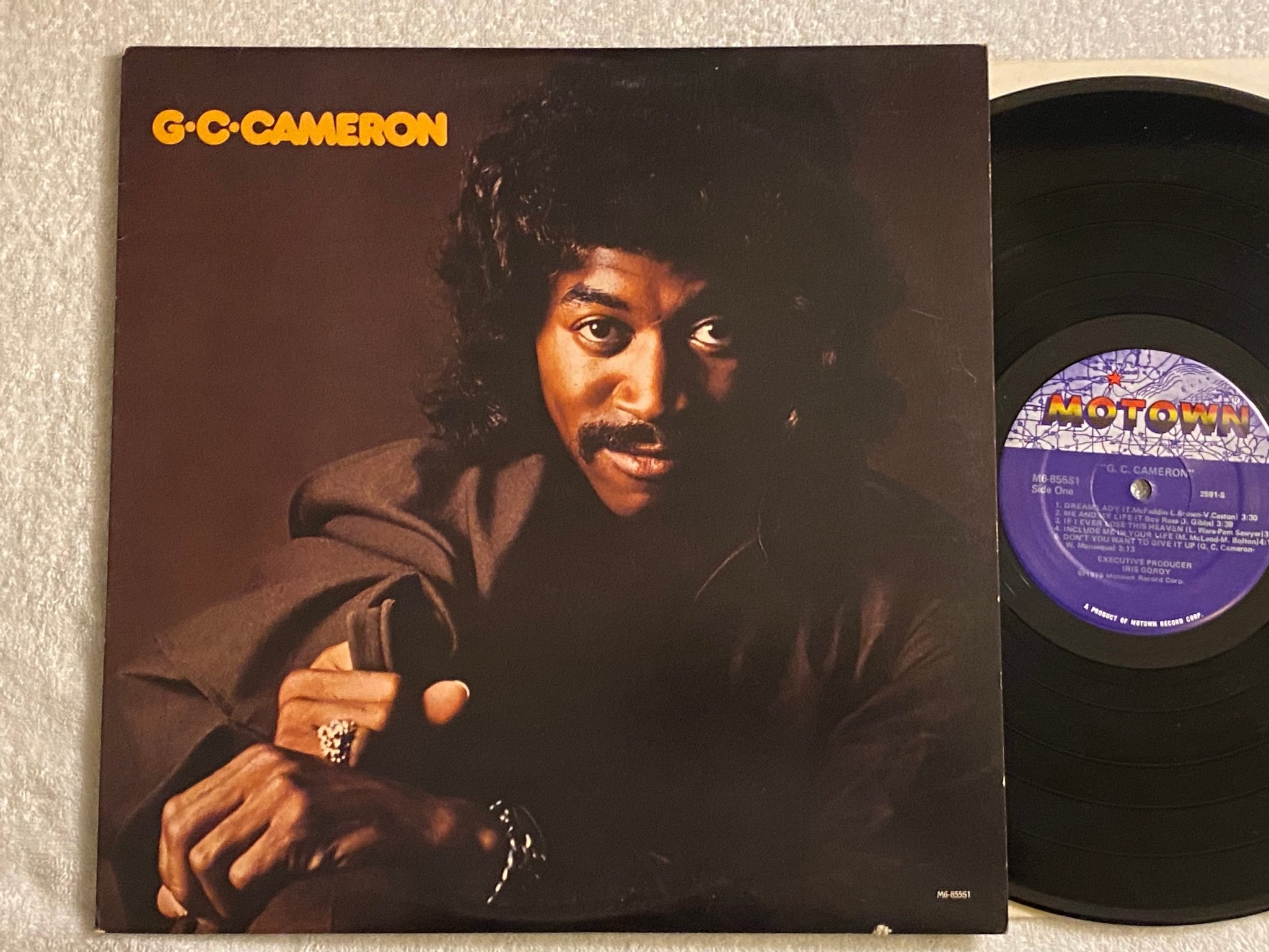 Omslagsbild för skivan G.C. CAMERON s/t LP -76 US MOTOWN M6-855S1
