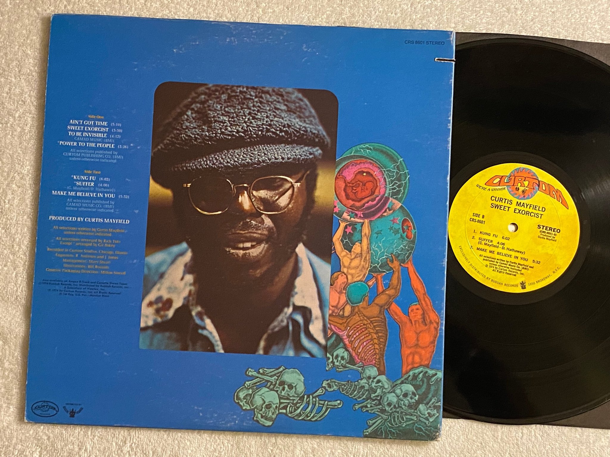 Omslagsbild för skivan CURTIS MAYFIELD sweet exorcist LP -74 US CURTOM CRS 8601