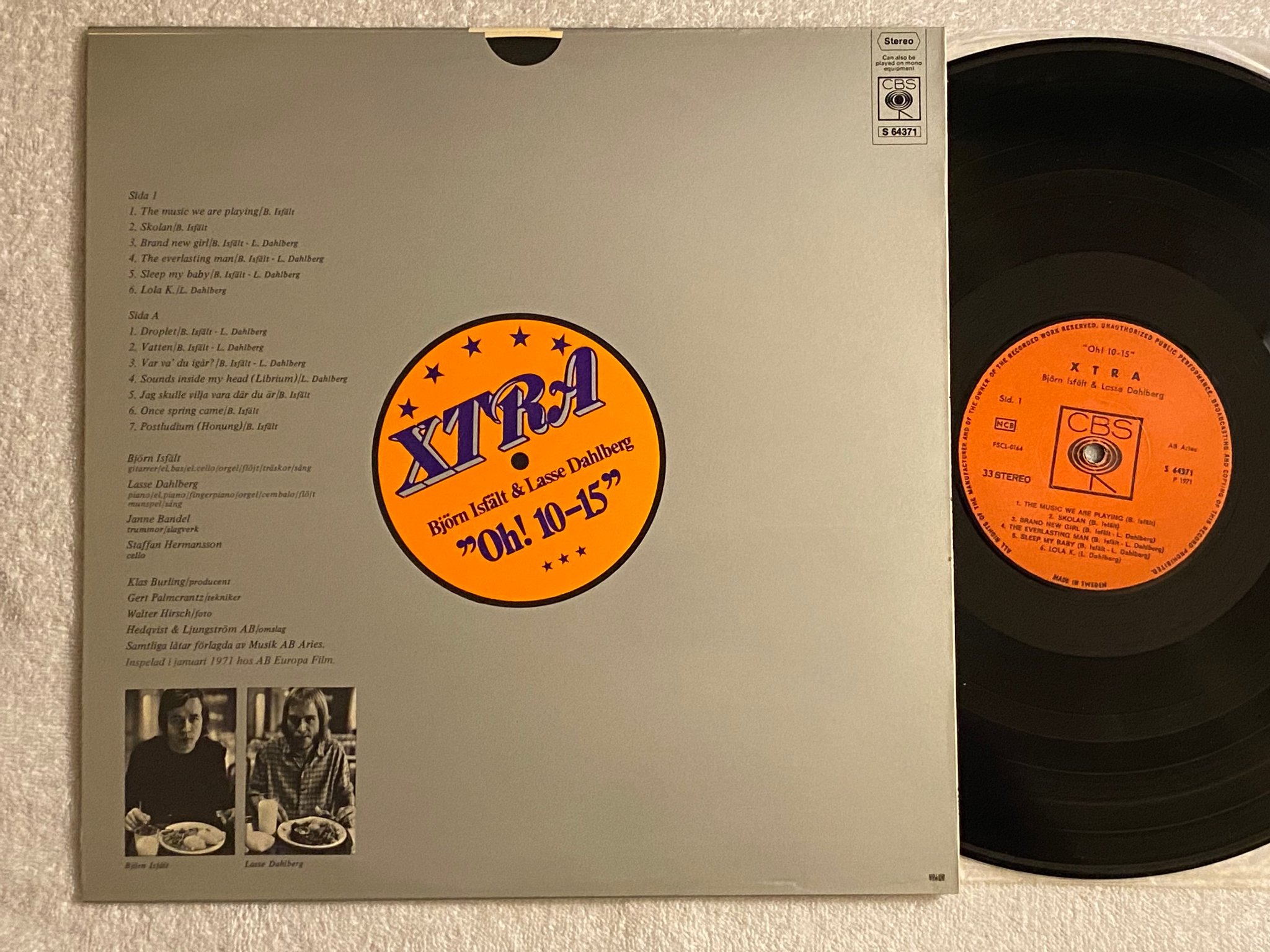 Omslagsbild för skivan XTRA "Oh! 10-15" LP -71 Swe CBS S 64371 *** PSYCH ROCK ***