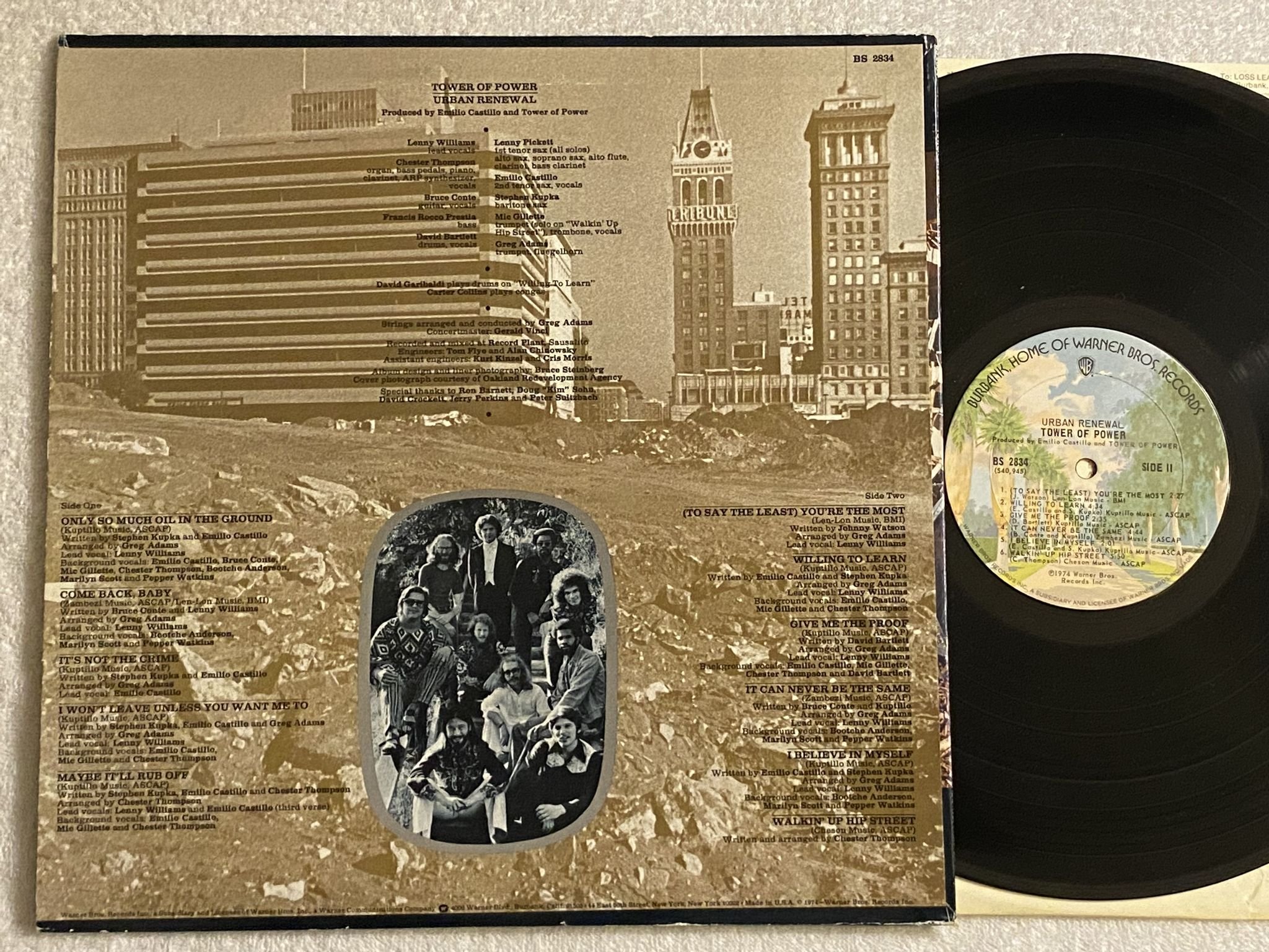 Omslagsbild för skivan TOWER OF POWER urban renewal LP -74 US WARNER BROS BS 2834