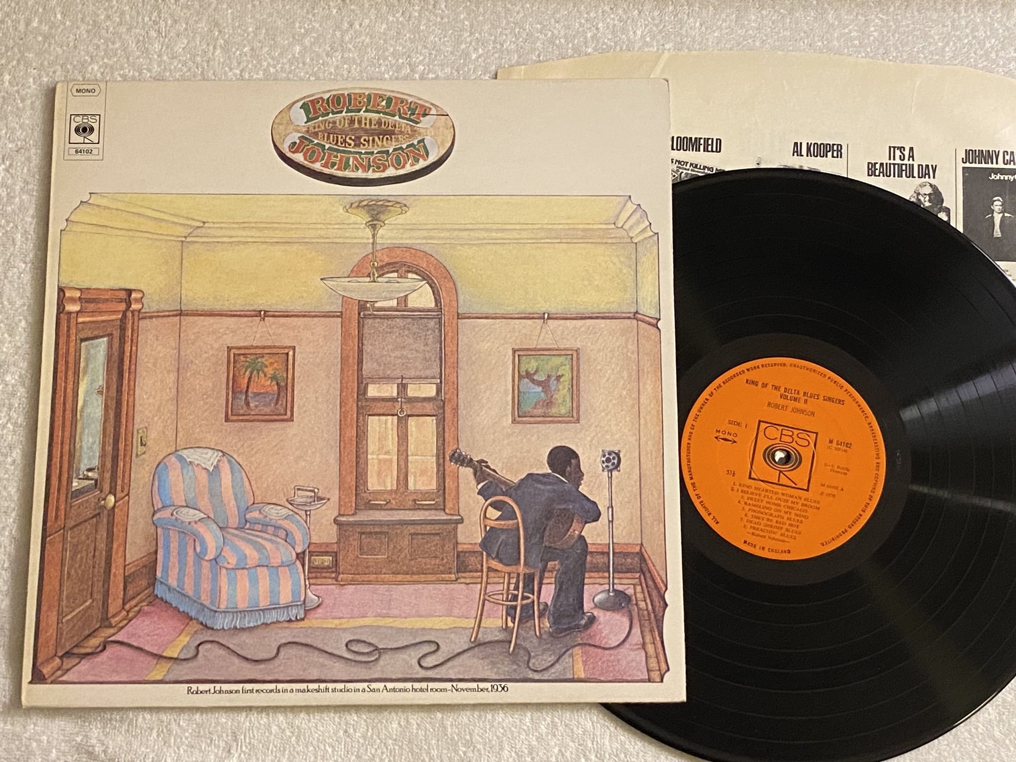 Omslagsbild för skivan ROBERT JOHNSON king of the delta blues singers vol 2 LP -70 UK CBS mono 64102