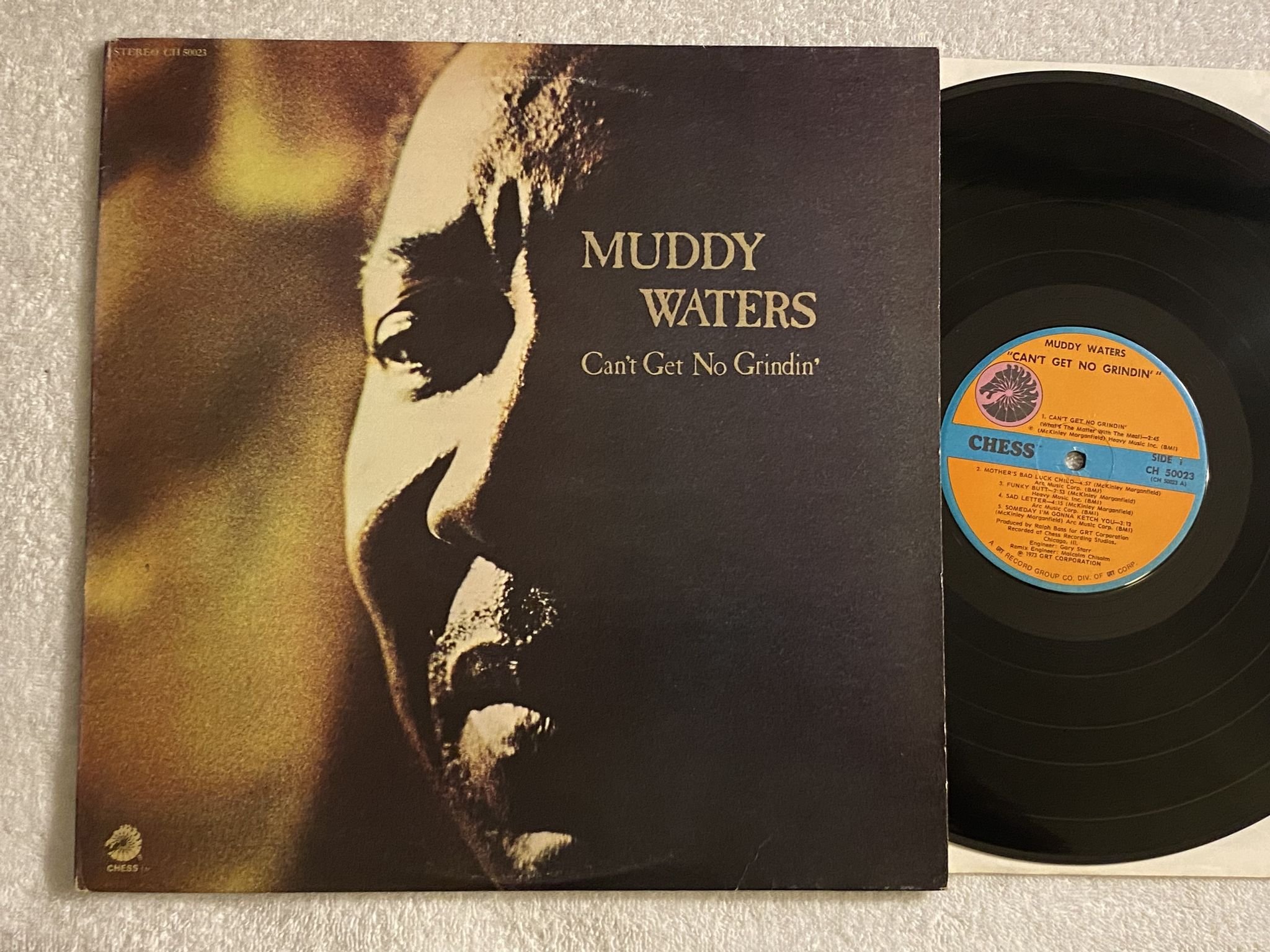 Omslagsbild för skivan MUDDY WATERS can't get no grindin' LP US CHESS CH 50023