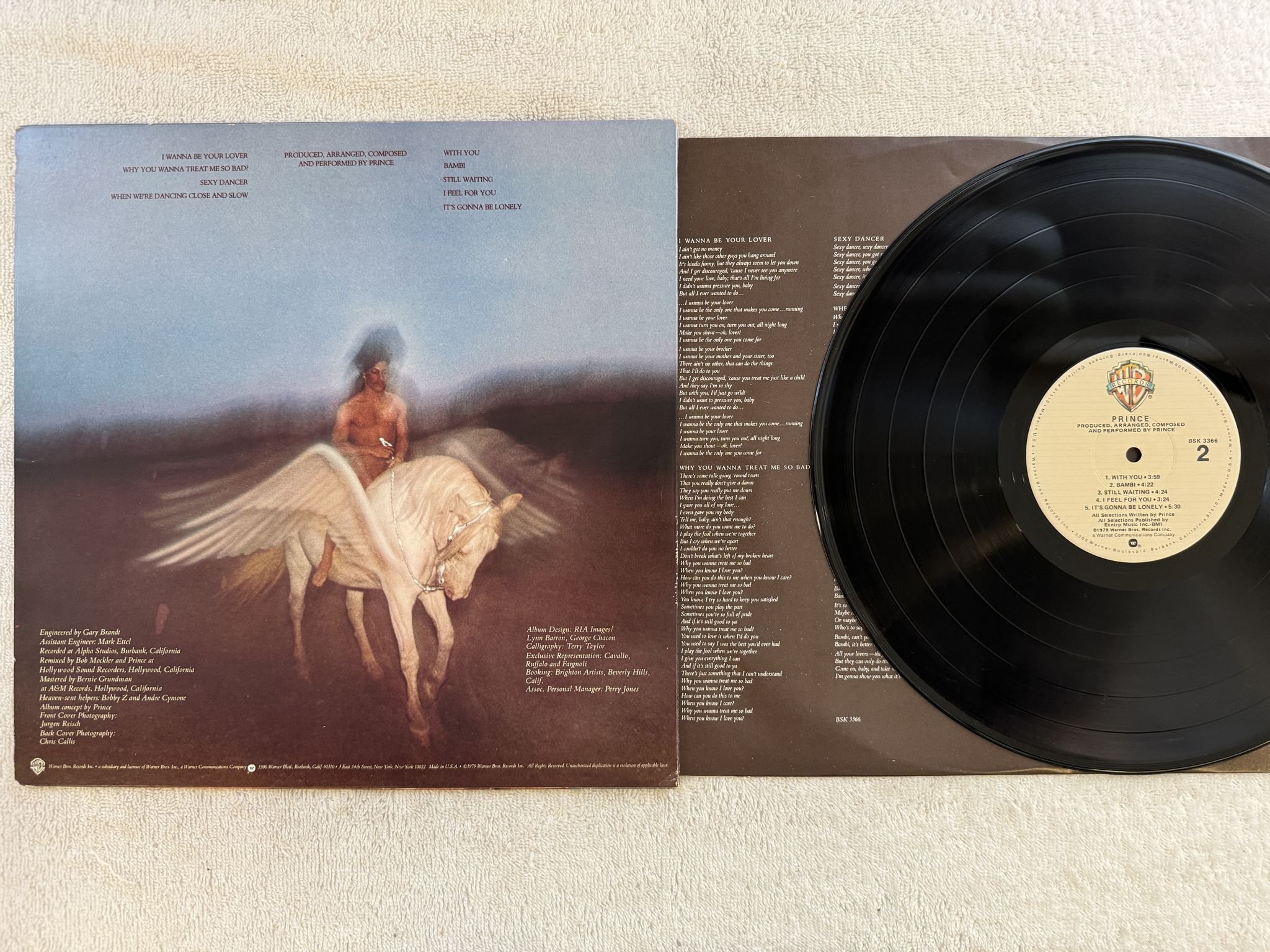Omslagsbild för skivan PRINCE s/t LP -79 US WARNER BROS BSK 3366