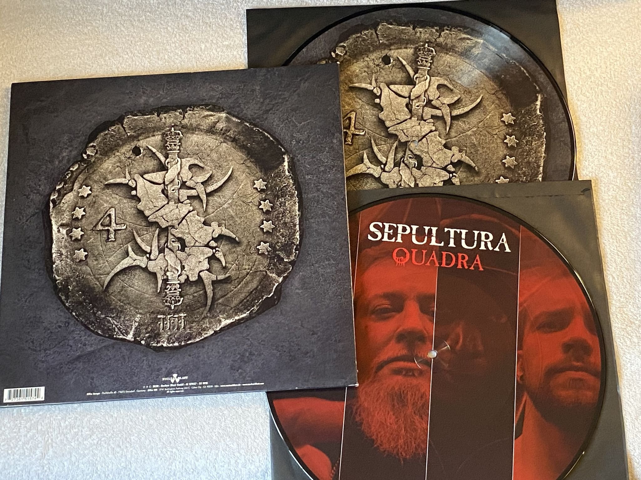 Omslagsbild för skivan SEPULTURA Quadra 2xLP 2020 NUCLEAR BLAST 27361 51574 ** Picture Disc **