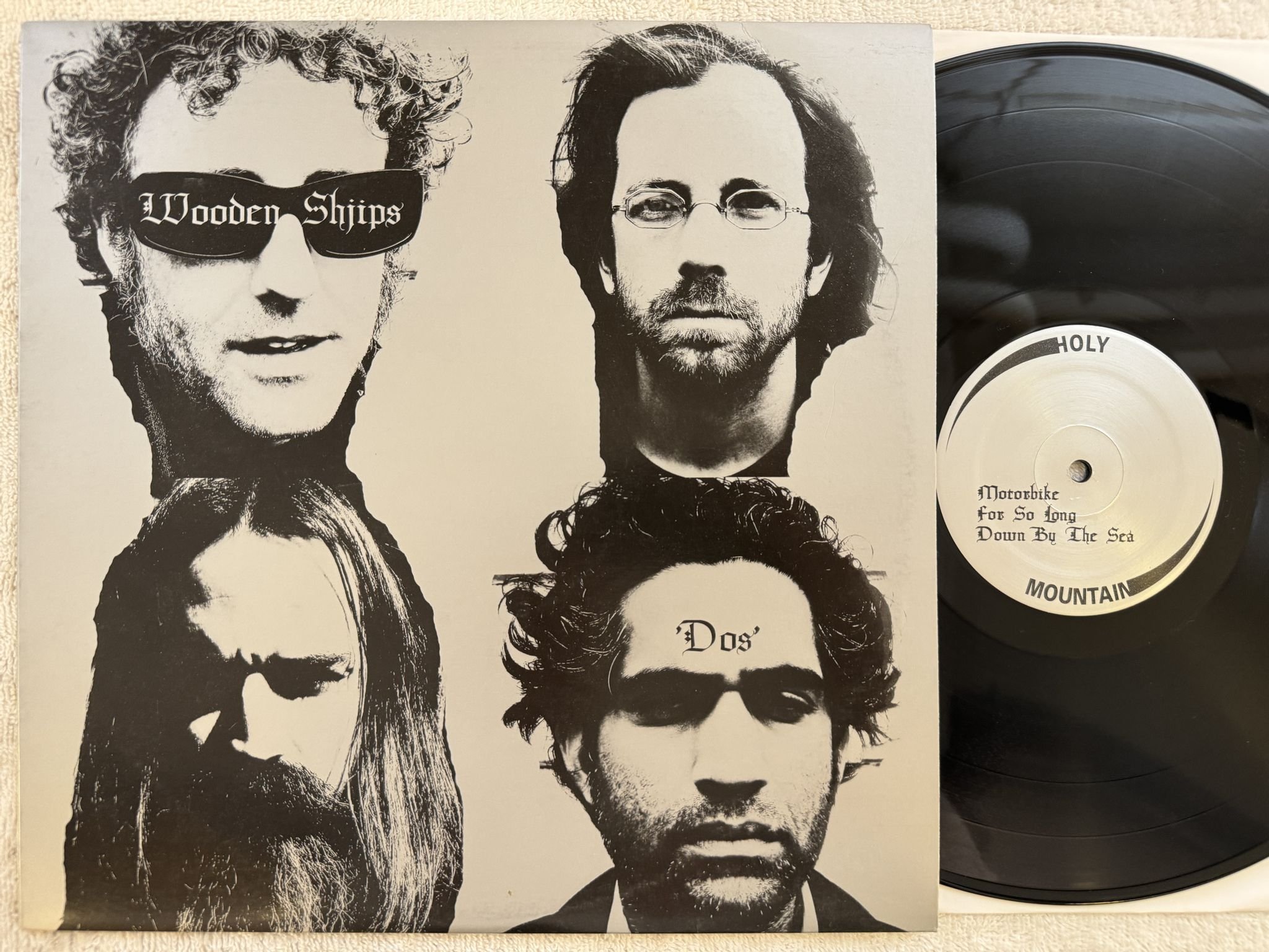 Omslagsbild för skivan WOODEN SHJIPS dos LP 2009 US HOLY MOUNTAIN 144233377LP ** STONER ROCK **