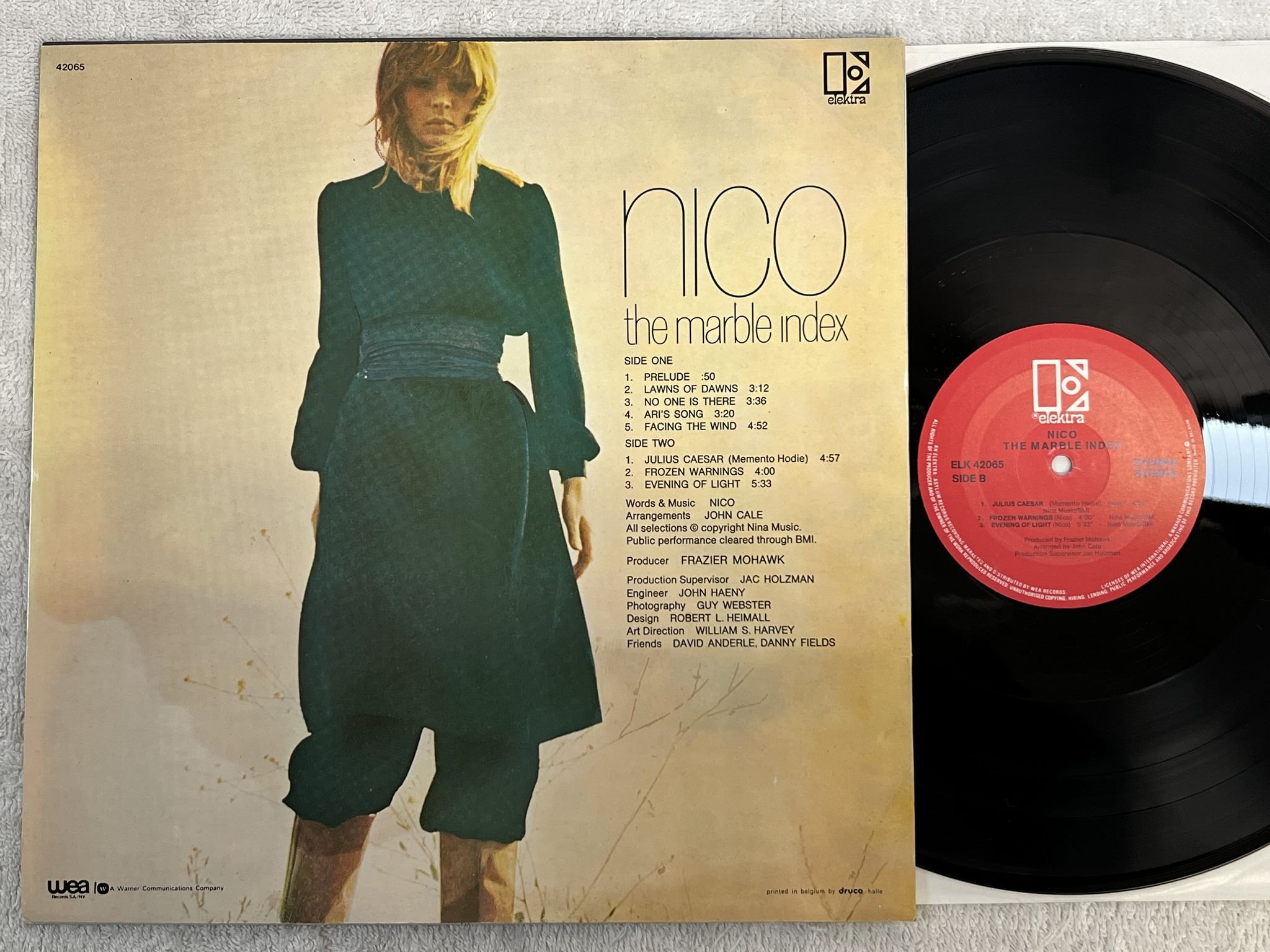 Omslagsbild för skivan NICO the marble index LP re Hol ELEKTRA ELK 42.065