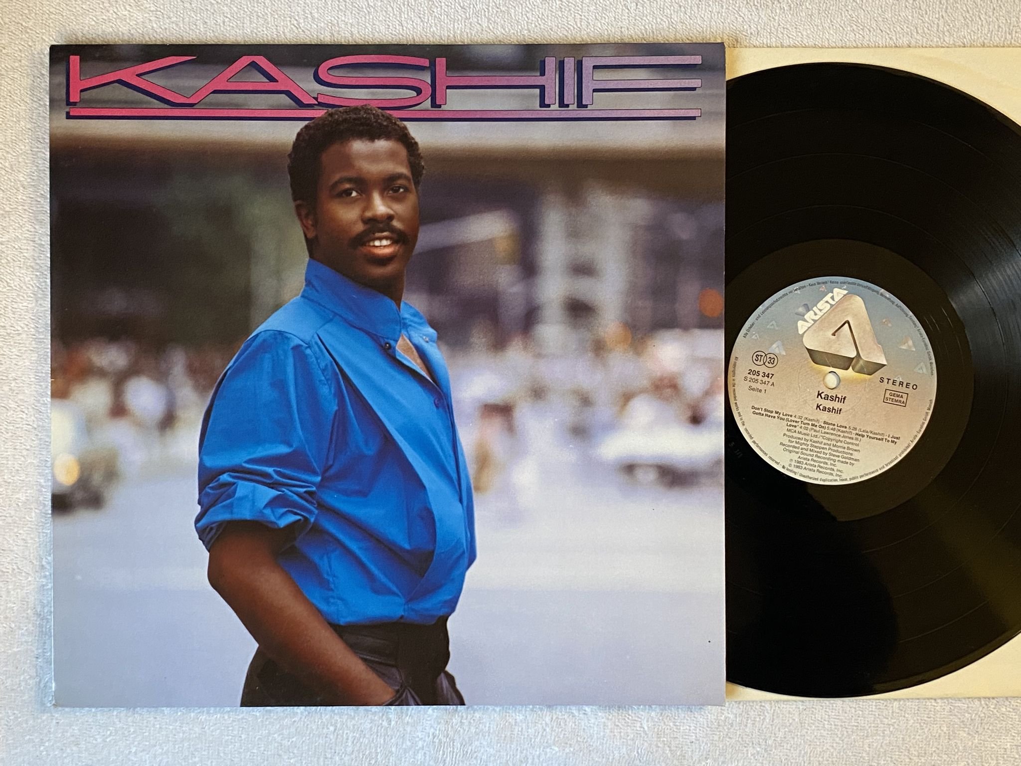 Omslagsbild för skivan KASHIF s/t LP -83 Ger ARISTA 205 347 *** BOOGIE FUNK ***