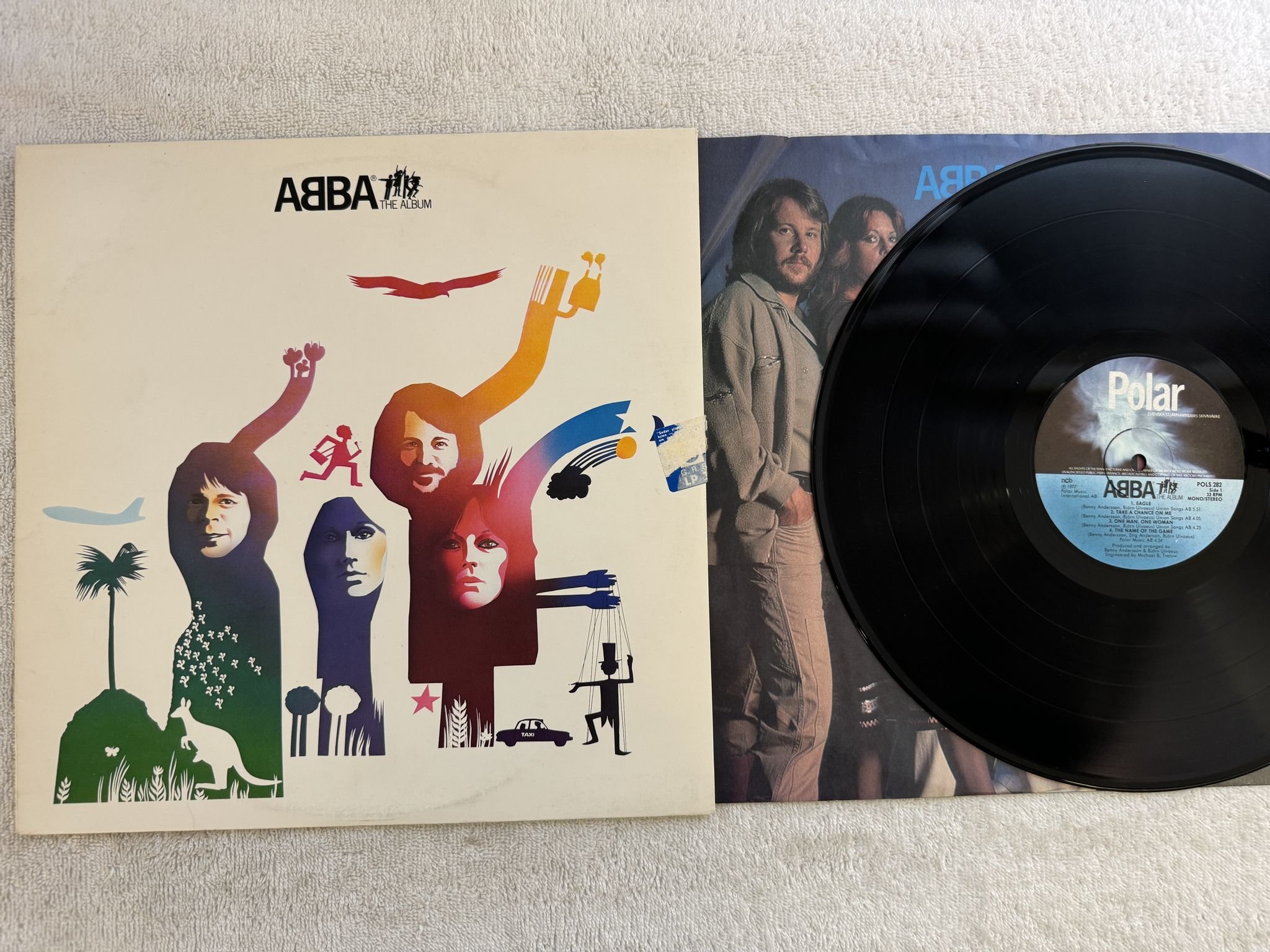 Omslagsbild för skivan ABBA the album LP -77 ncb POLAR POLS 282