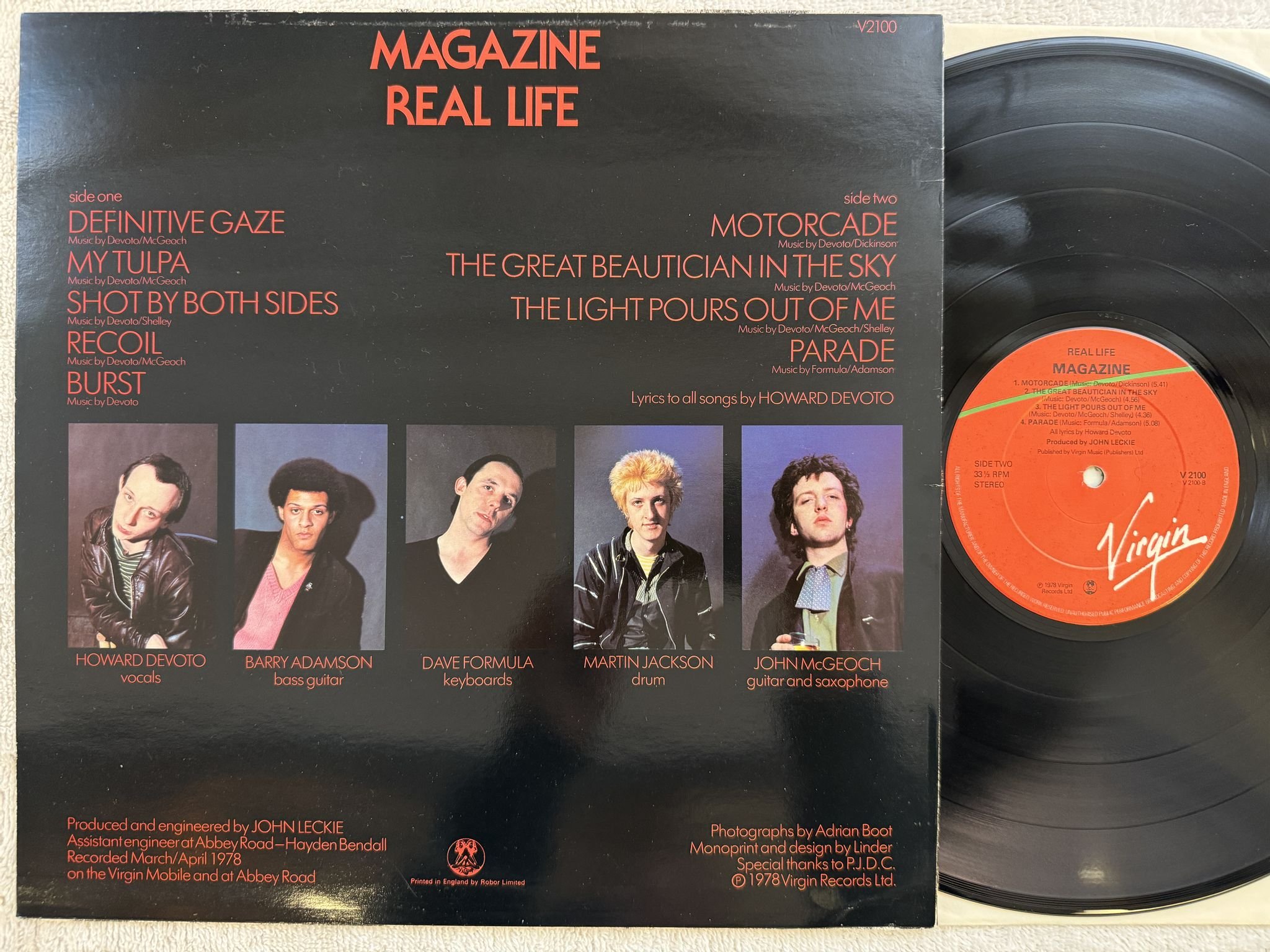 Omslagsbild för skivan MAGAZINE real life LP UK VIRGIN V2100 ** NEW WAVE **