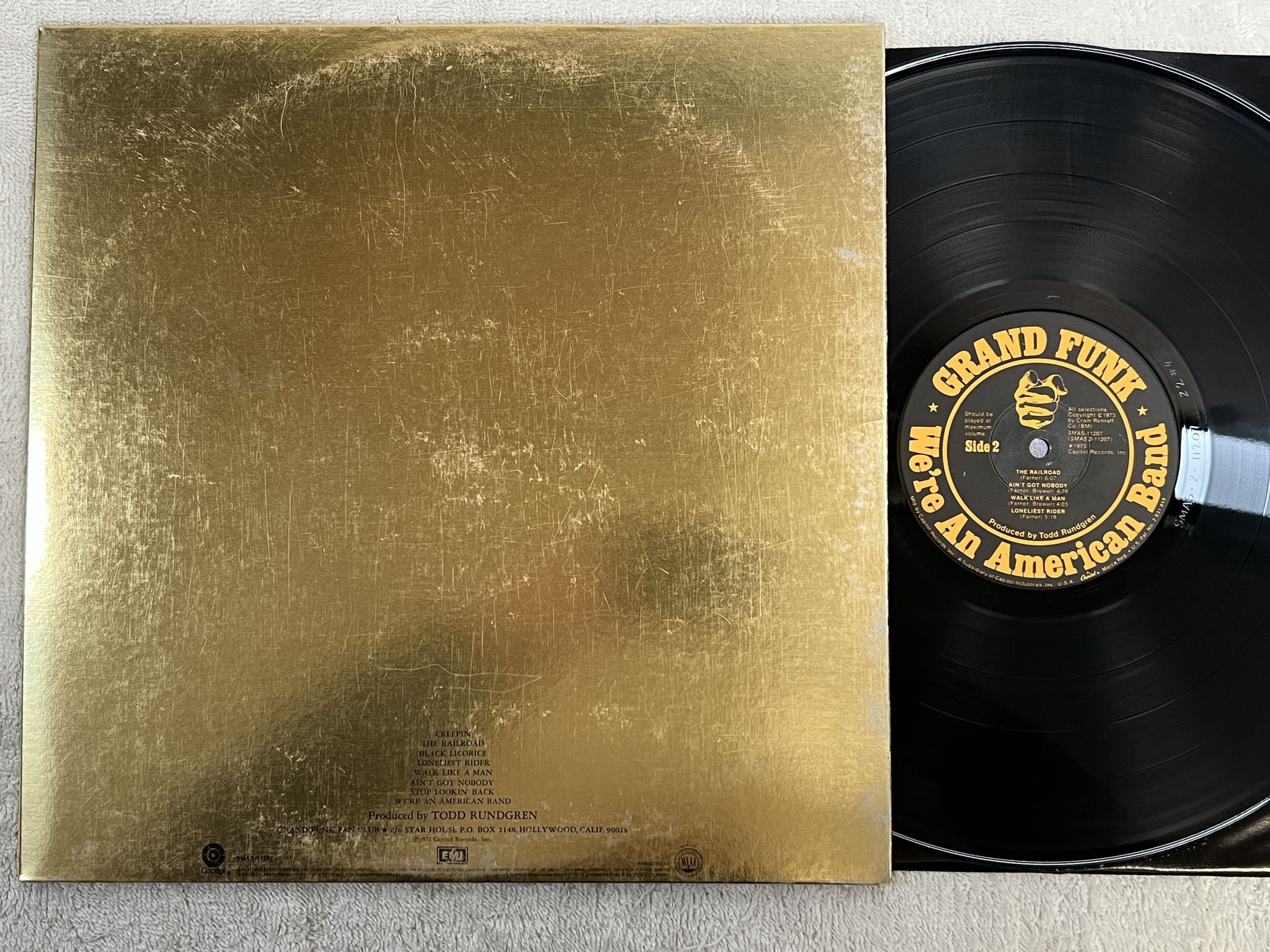 Omslagsbild för skivan GRAND FUNK we're an american band LP -73 US CAPITOL SMAS-11207