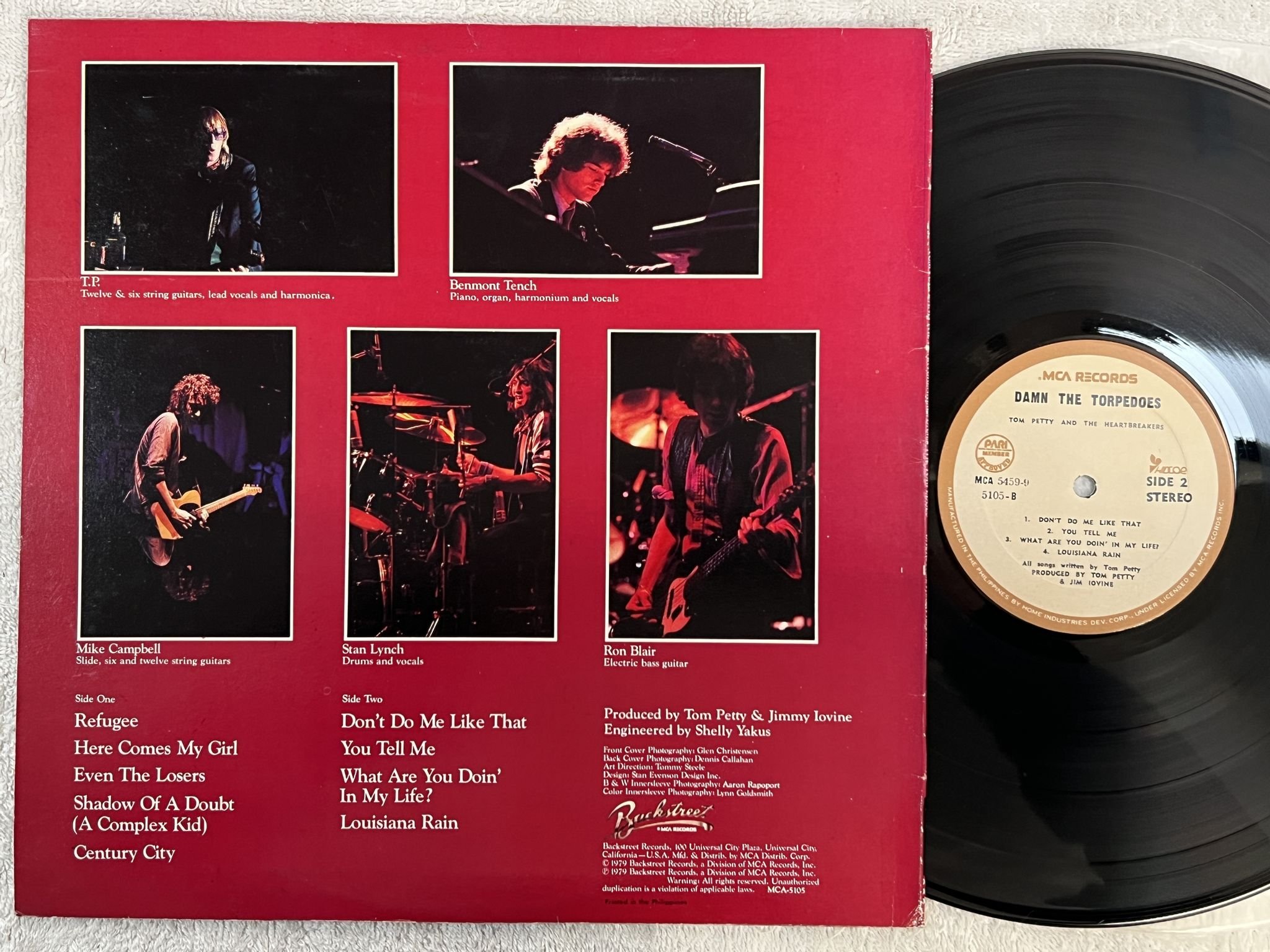 Omslagsbild för skivan TOM PETTY & THE HEARTBREAKERS damn the torpedoes LP Philippines HIDCOR MCA-5459