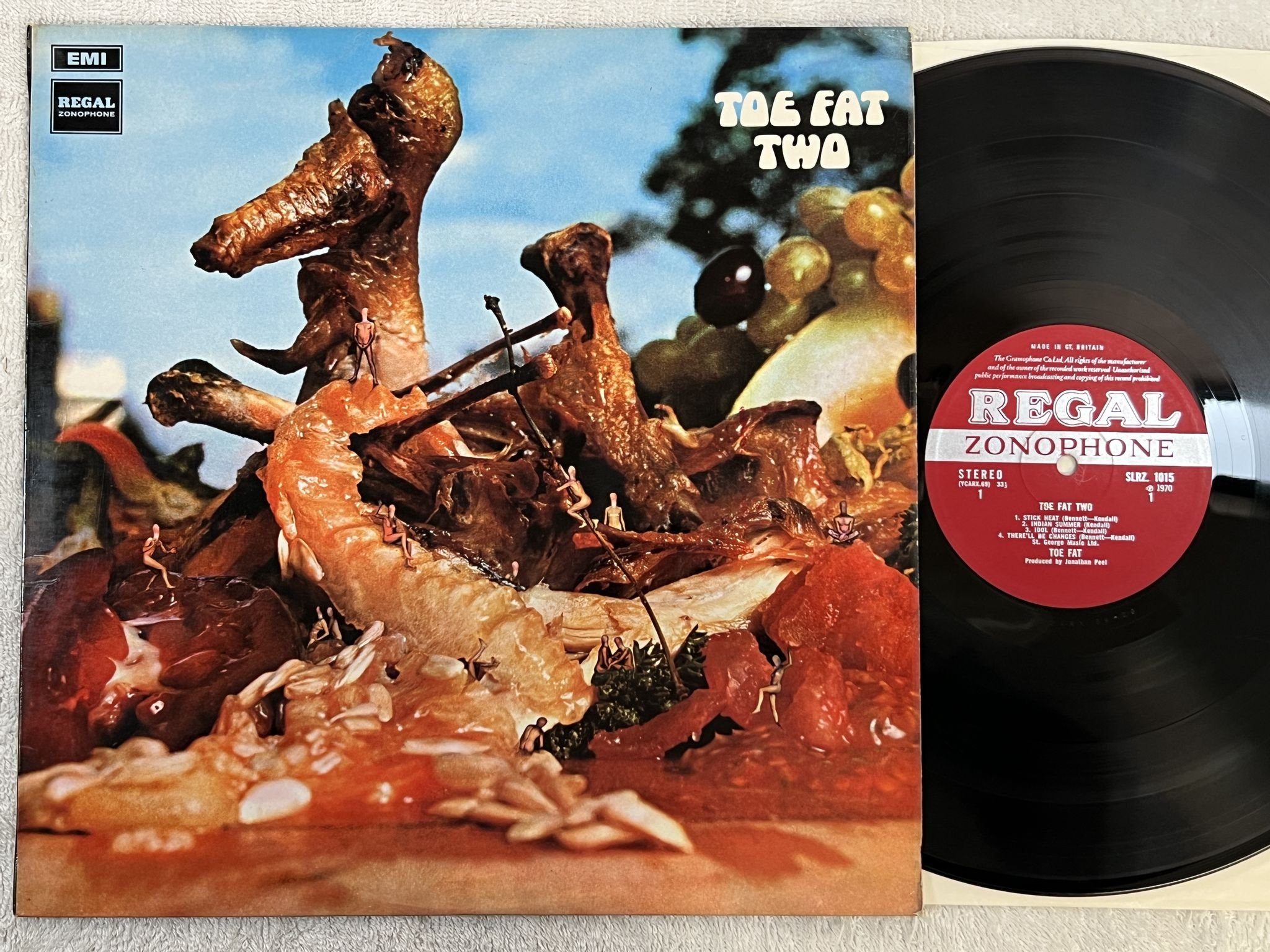 Omslagsbild för skivan TOE FAT toe fat two LP -70 UK REGAL SLRZ 1015 *** HARD PROG ***