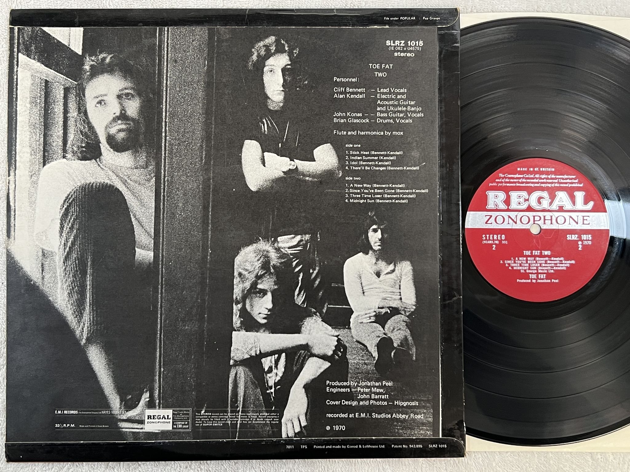 Omslagsbild för skivan TOE FAT toe fat two LP -70 UK REGAL SLRZ 1015 *** HARD PROG ***