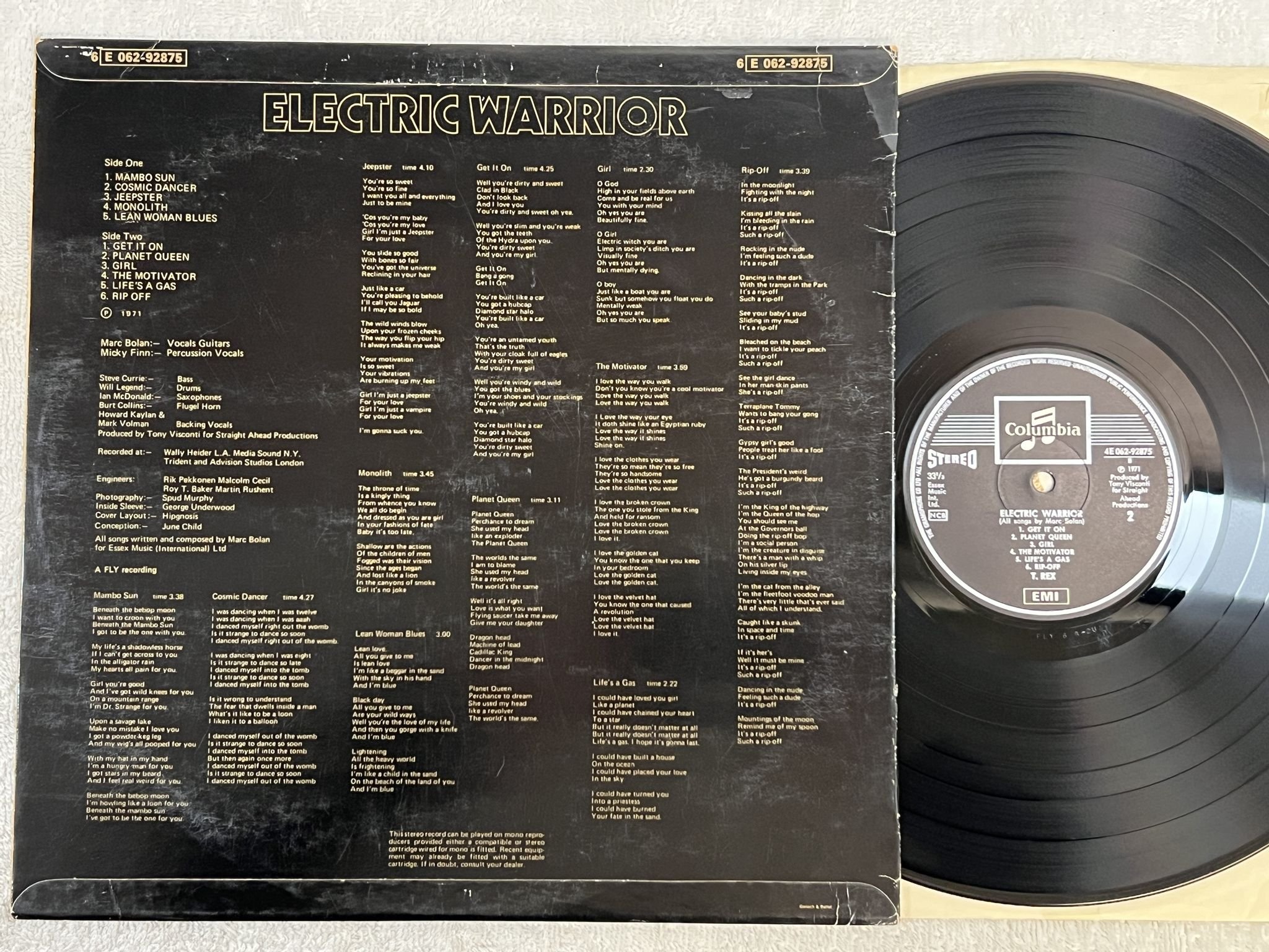 Omslagsbild för skivan T REX electric warriors LP -71 ncb COLUMBIA 4E 062-92875