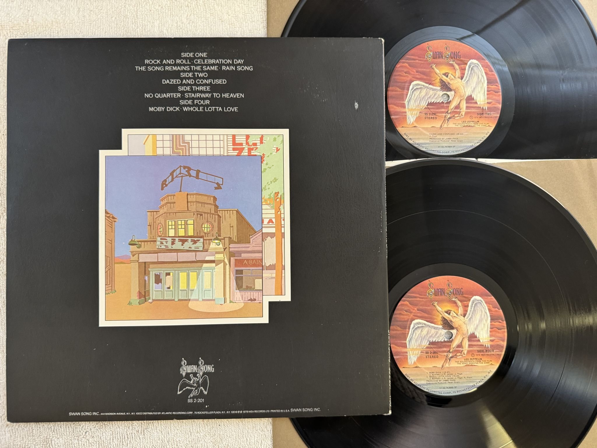 Omslagsbild för skivan LED ZEPPELIN the song remains the same 2xLP -76 US SWAN SONG SS 2-201