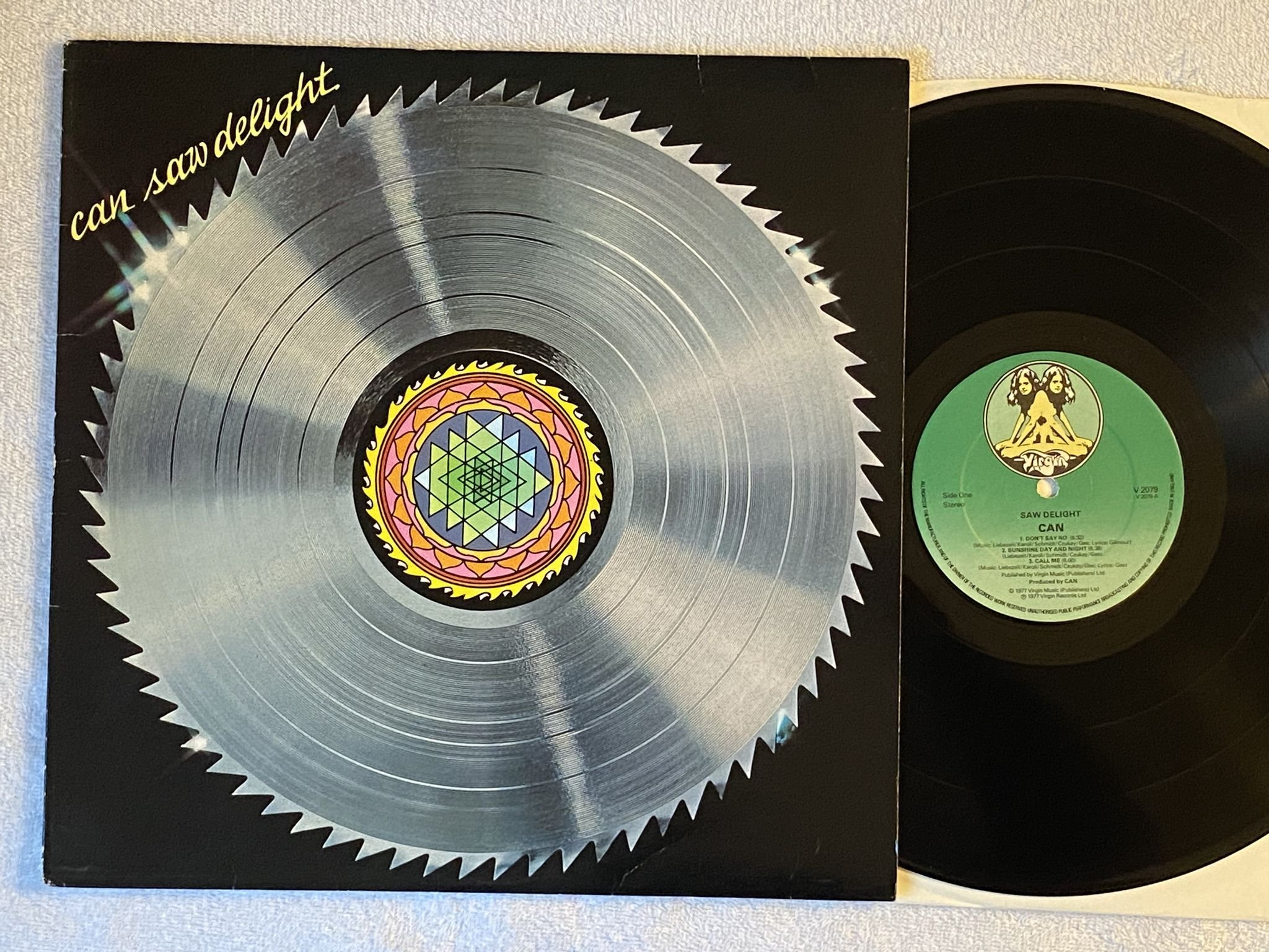 Omslagsbild för skivan CAN saw delight LP -77 UK VIRGIN V2079 *** Krautrock ***