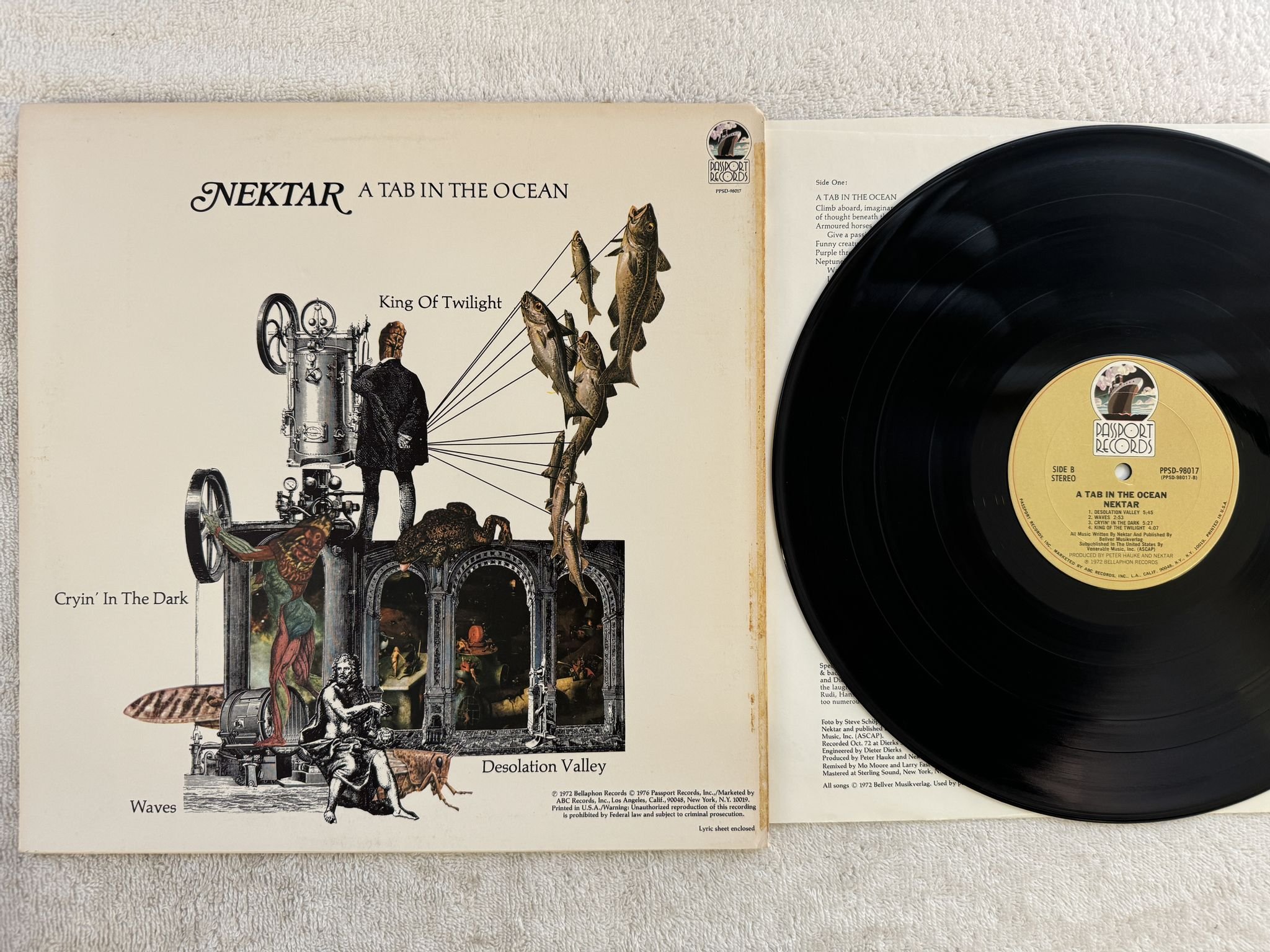 Omslagsbild för skivan NEKTAR a tab in the ocean LP US PASSPORT PPSD 98017