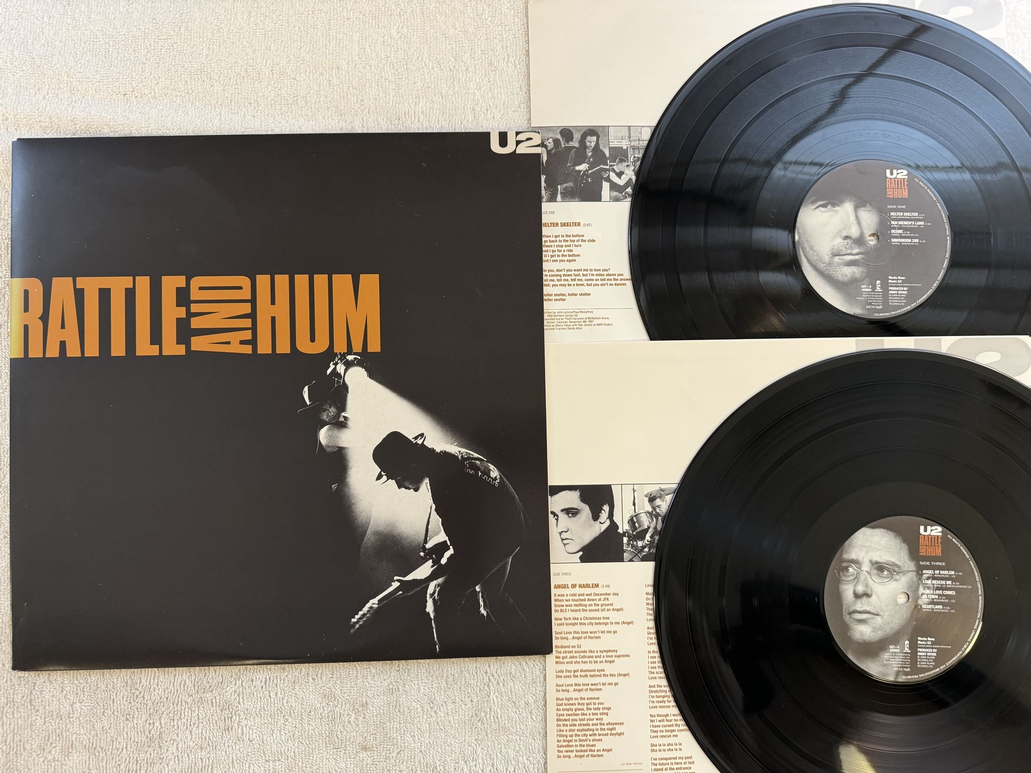 Omslagsbild för skivan U2 rattle and hum 2x LP -88 ncb ISLAND U27