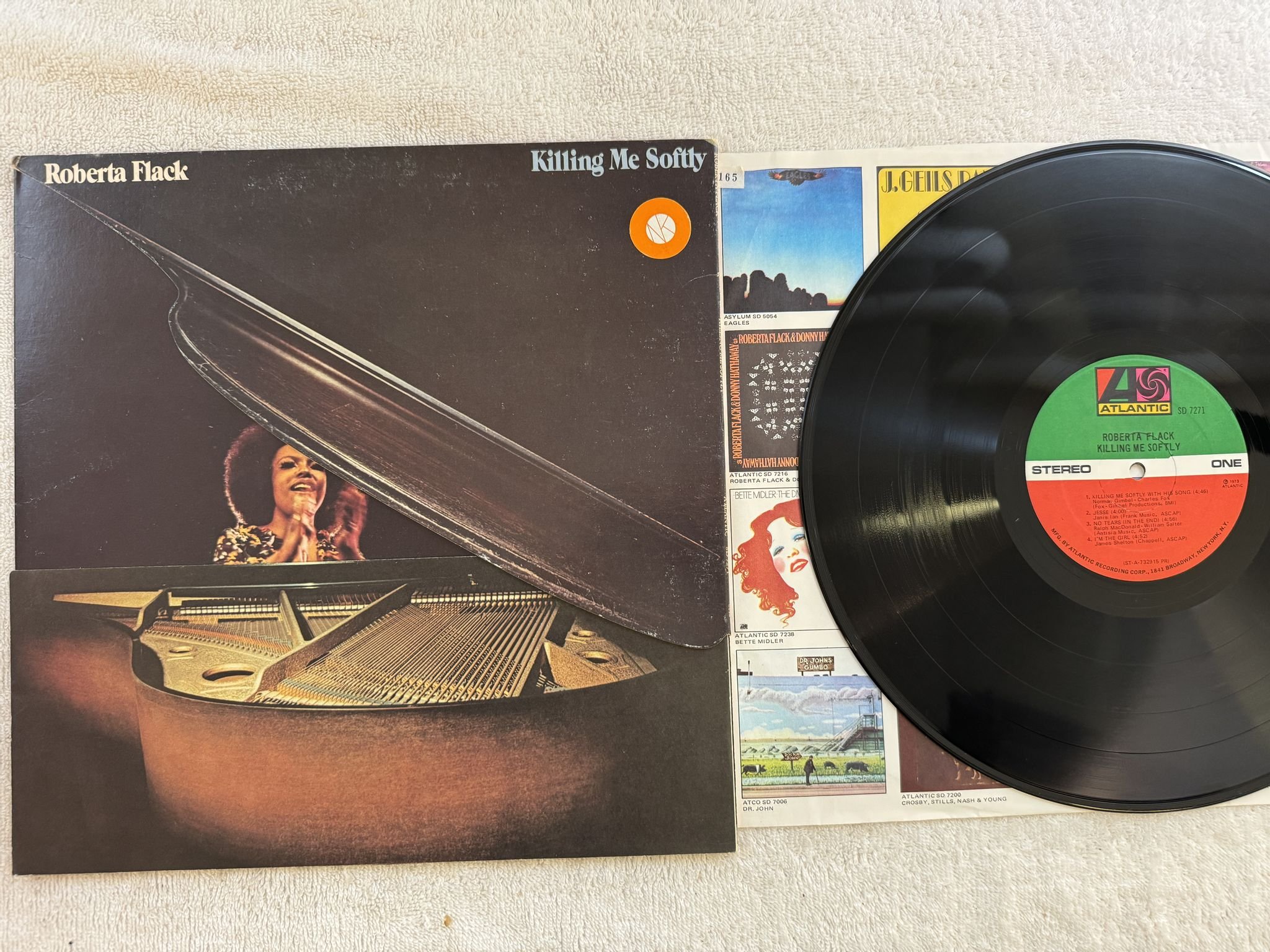 Omslagsbild för skivan ROBERTA FLACK killing me softly LP -73 US ATLANTIC SD 7271
