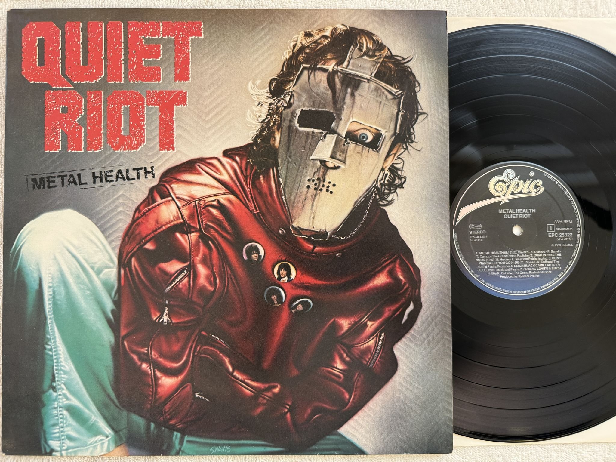 Omslagsbild för skivan QUIET RIOT metal health LP -83 Hol EPIC EPC 25322