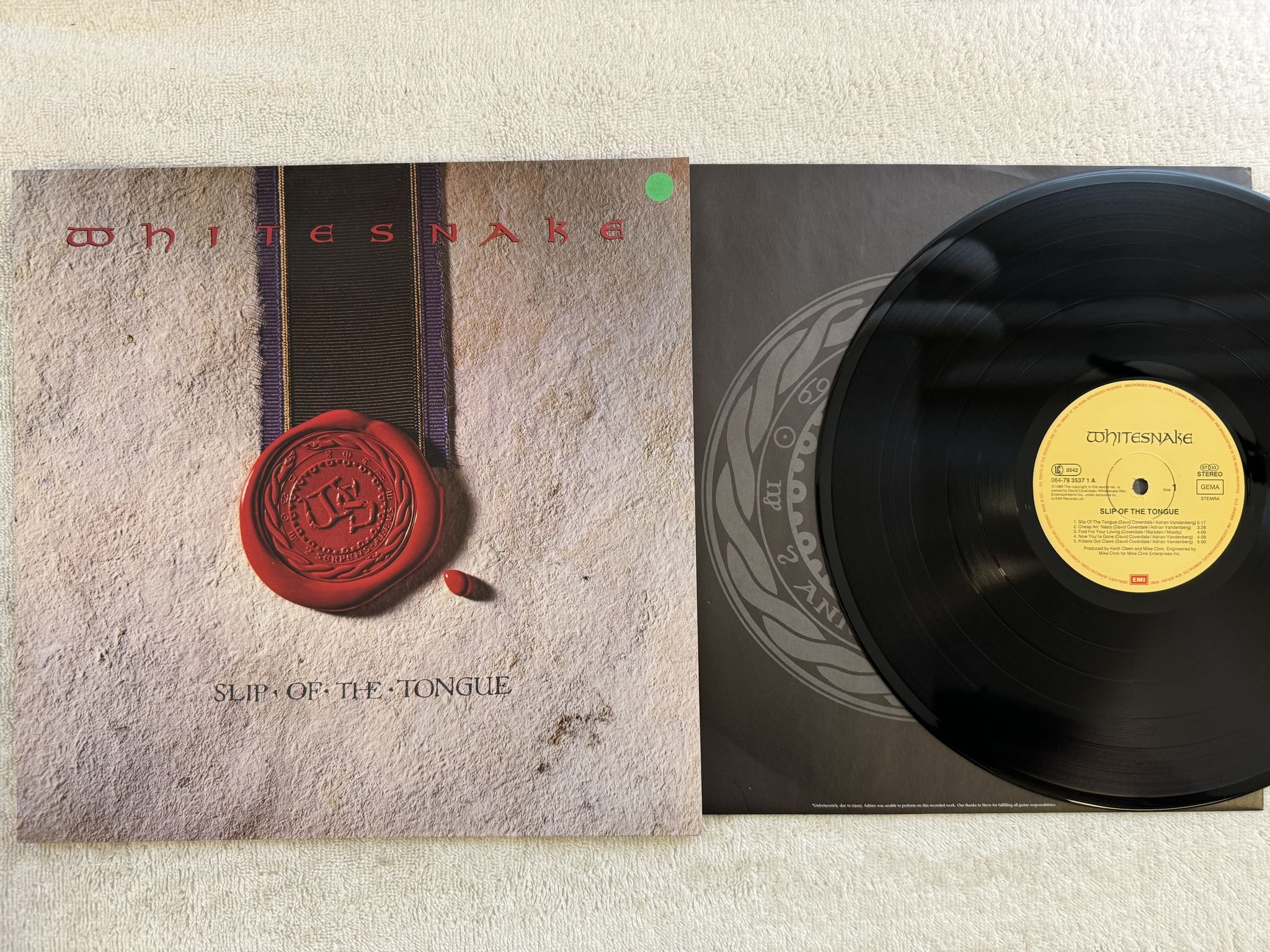 Omslagsbild för skivan WHITESNAKE slip of the tongue LP -89 EMI 064-7935371