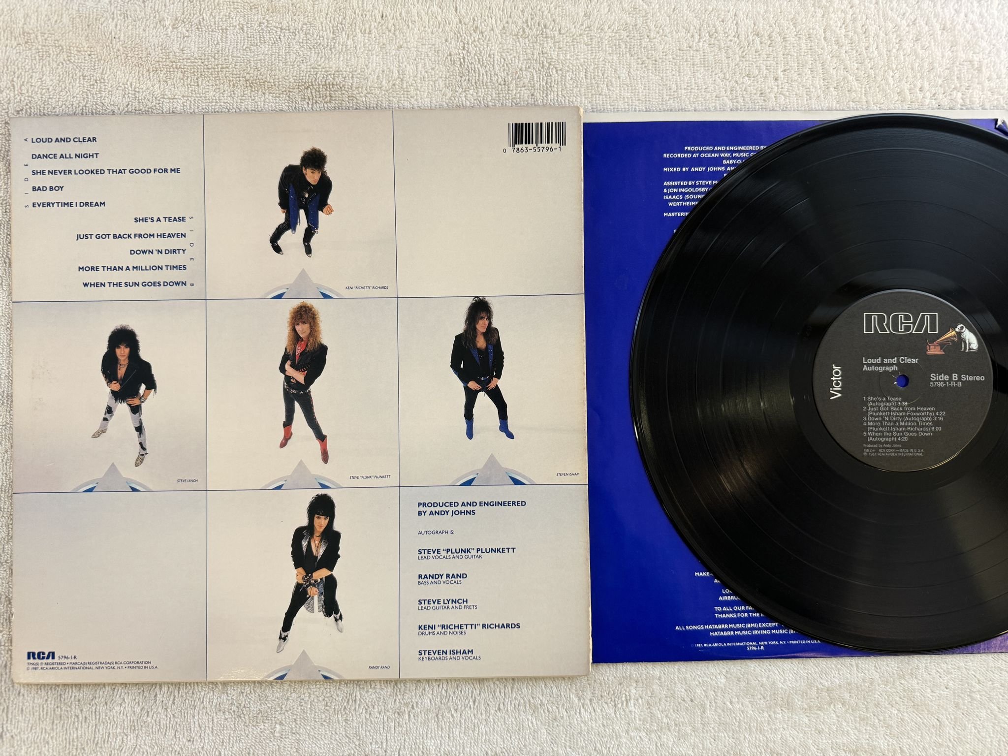 Omslagsbild för skivan AUTOGRAPH loud and clear LP -87 US RCA 5796-1-R