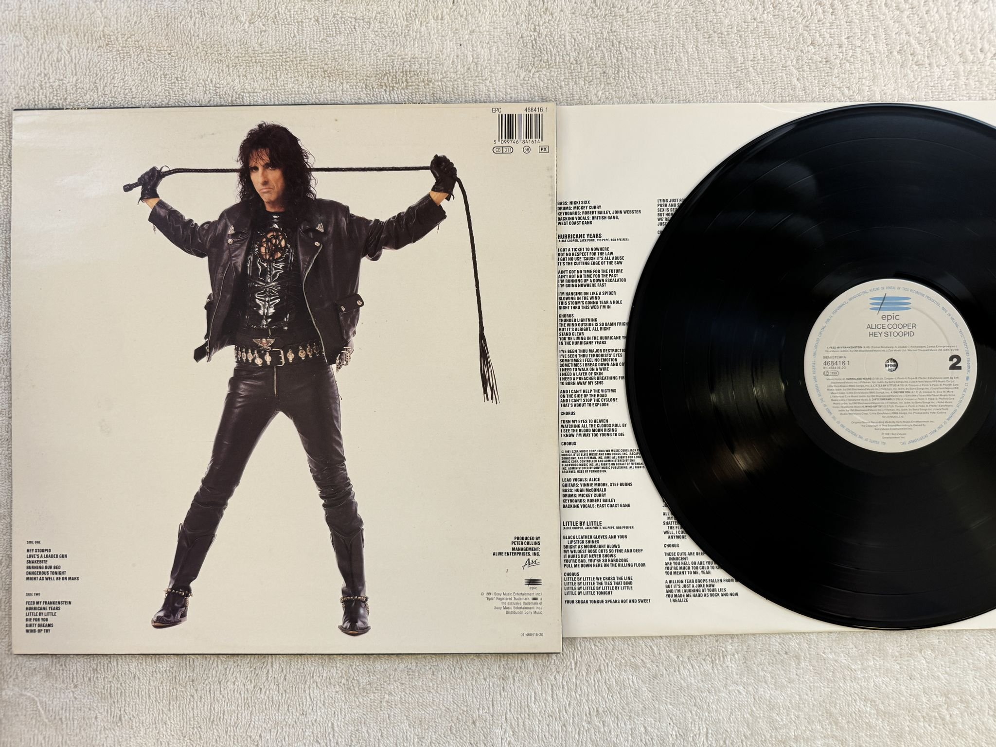 Omslagsbild för skivan ALICE COOPER hey stoopid LP -91 Ger EPIC 4684161