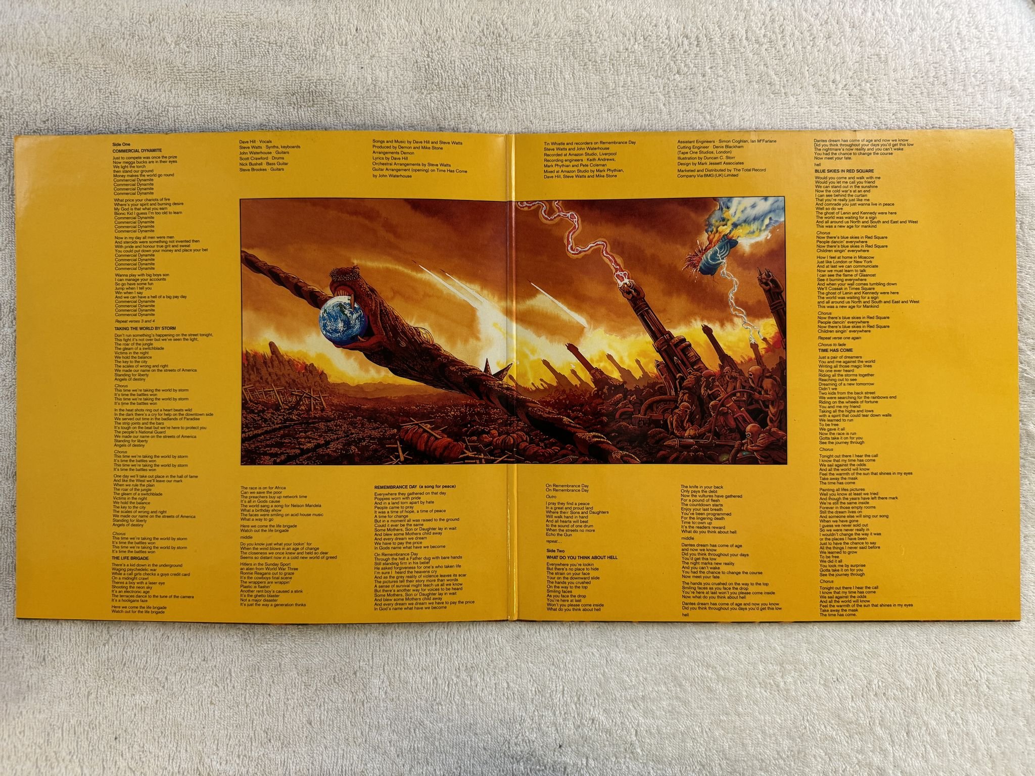 Omslagsbild för skivan DEMON taking the world by storm LP -89 UK SONIC SONICLP 8