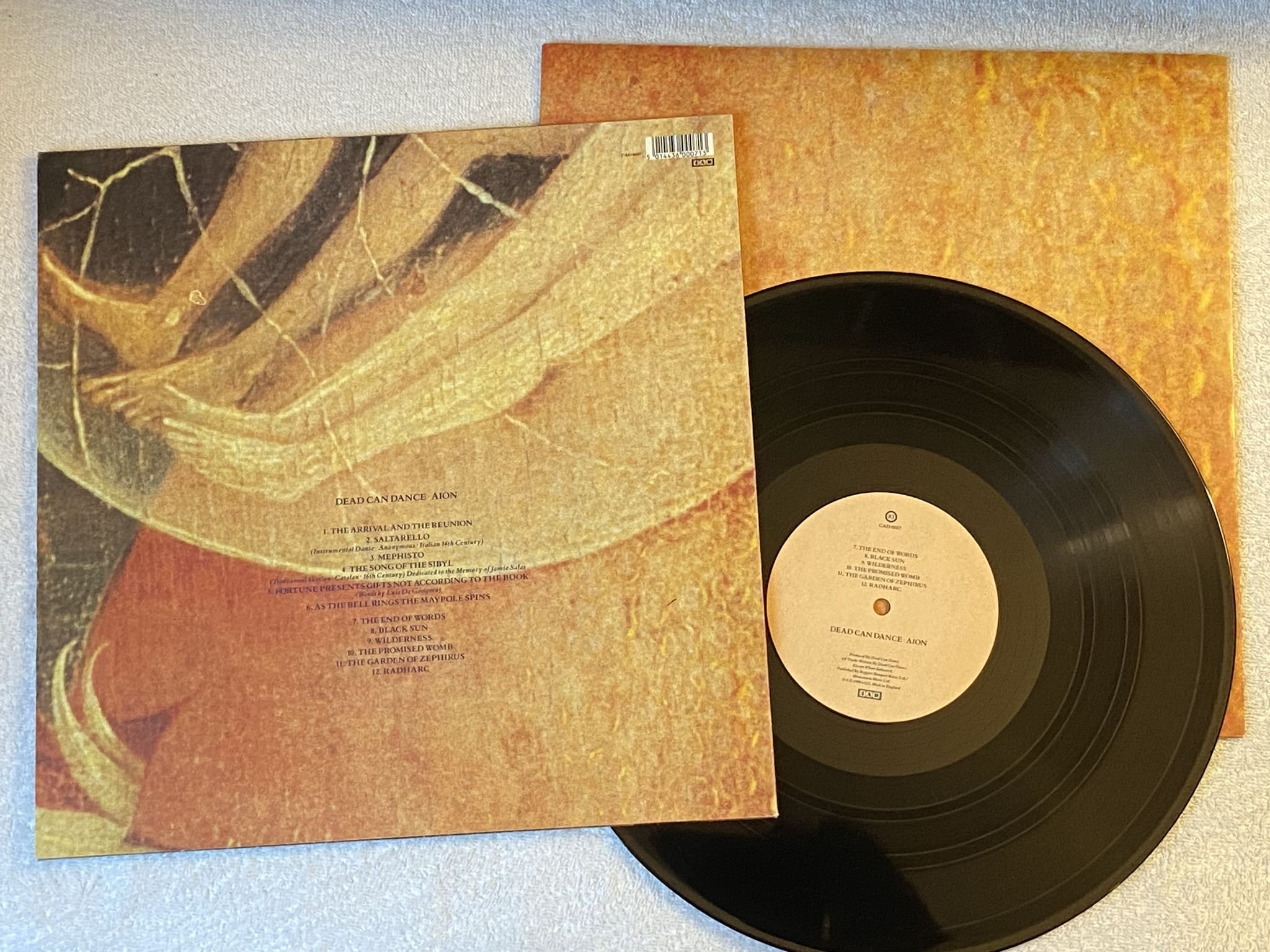 Omslagsbild för skivan DEAD CAN DANCE Aion LP -90 UK 4AD CAD 0007