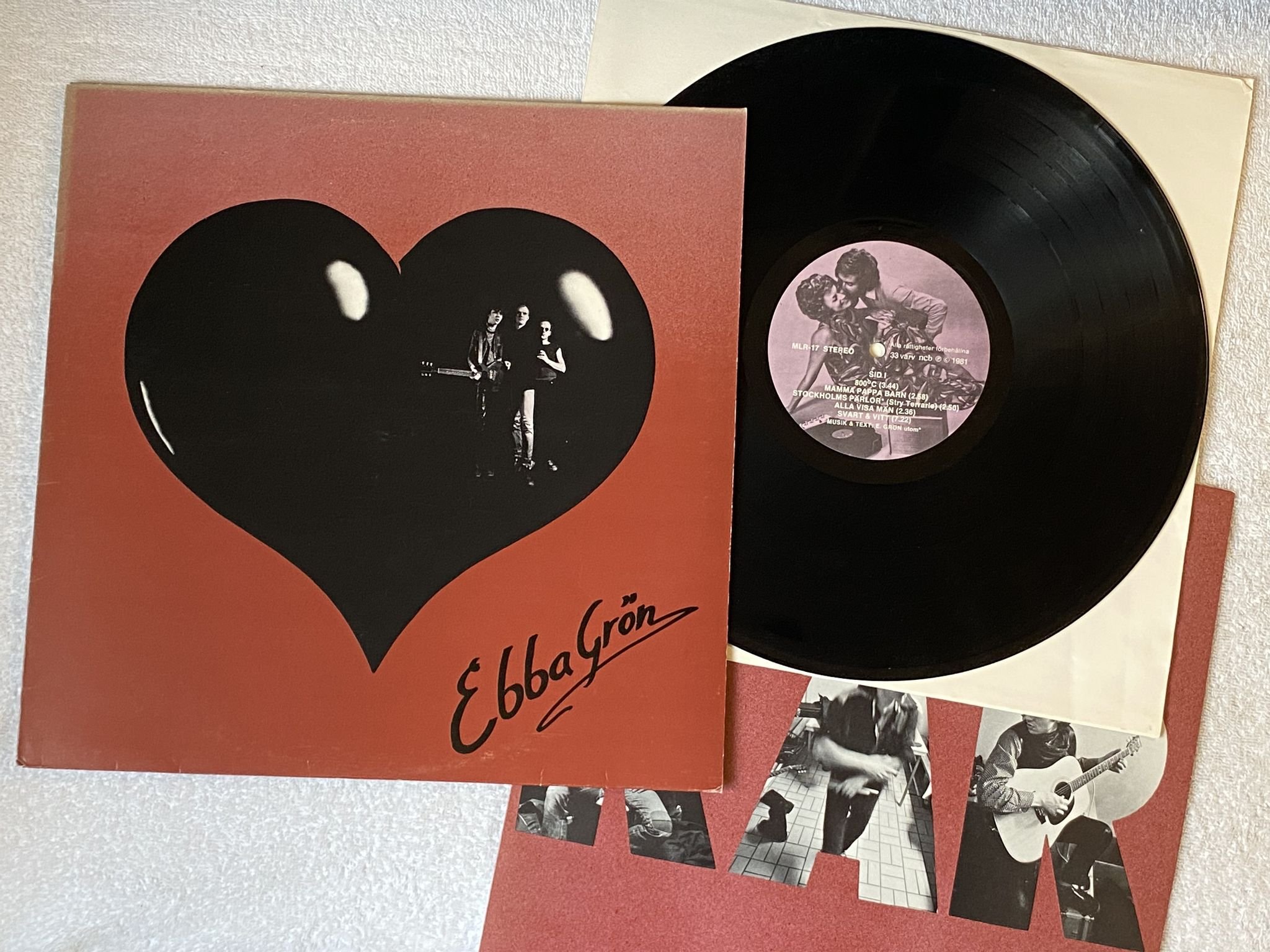 Omslagsbild för skivan EBBA GRÖN kärlek och uppror LP -81 Swe MISTLUR MLR-17