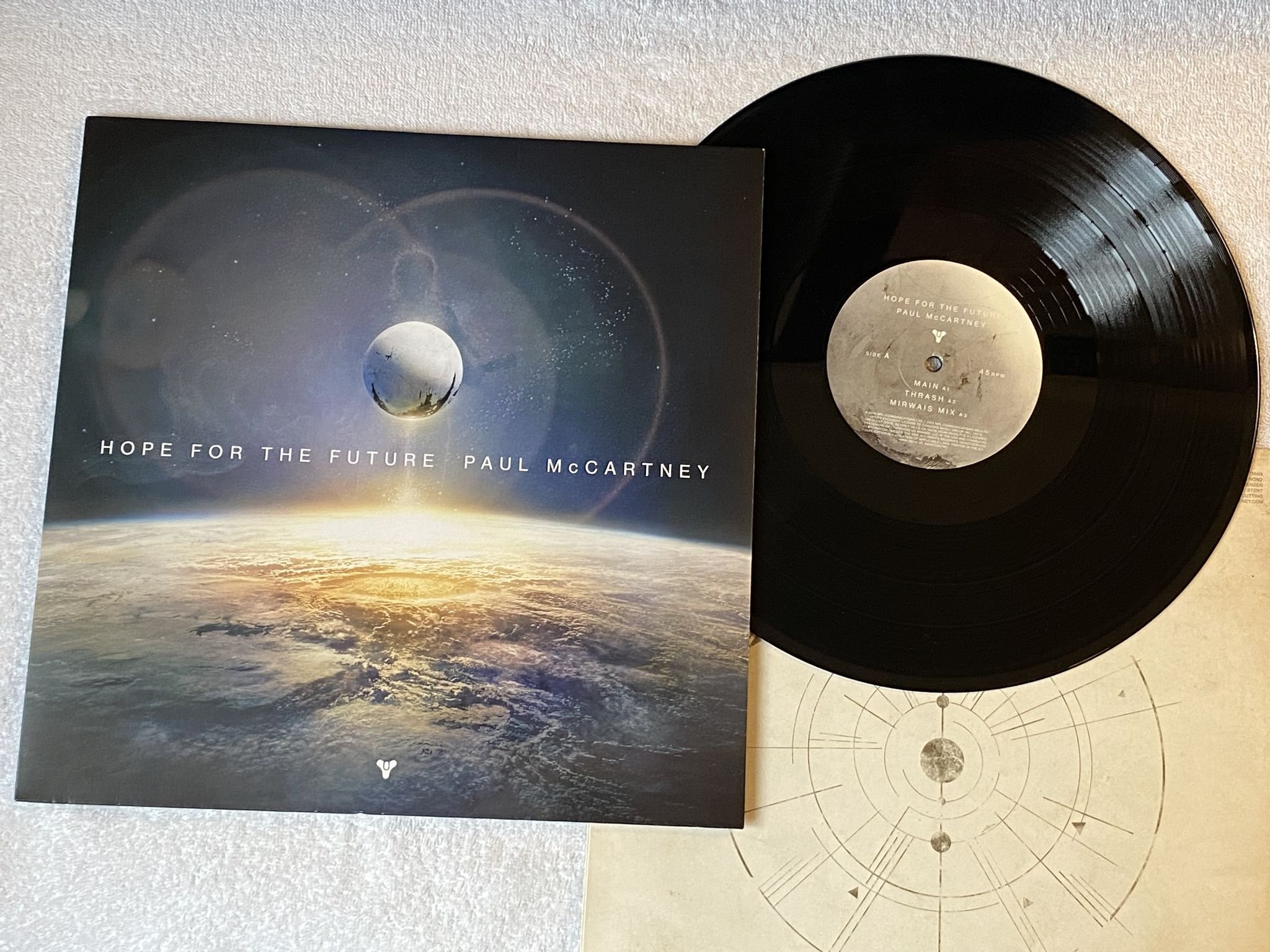 Omslagsbild för skivan PAUL McCARTNEY Hope For The Future 12" 2015 HEAR MUSIC 888072367180