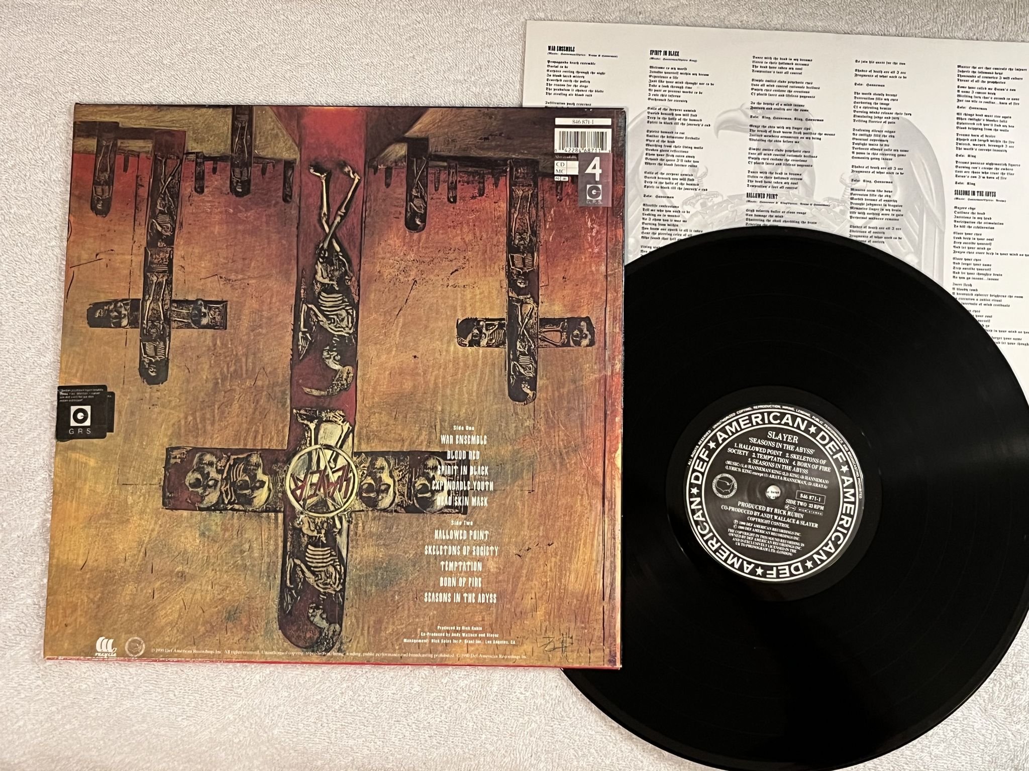 Omslagsbild för skivan SLAYER seasons in the abyss LP -90 DEF AMERICAN 846871-1